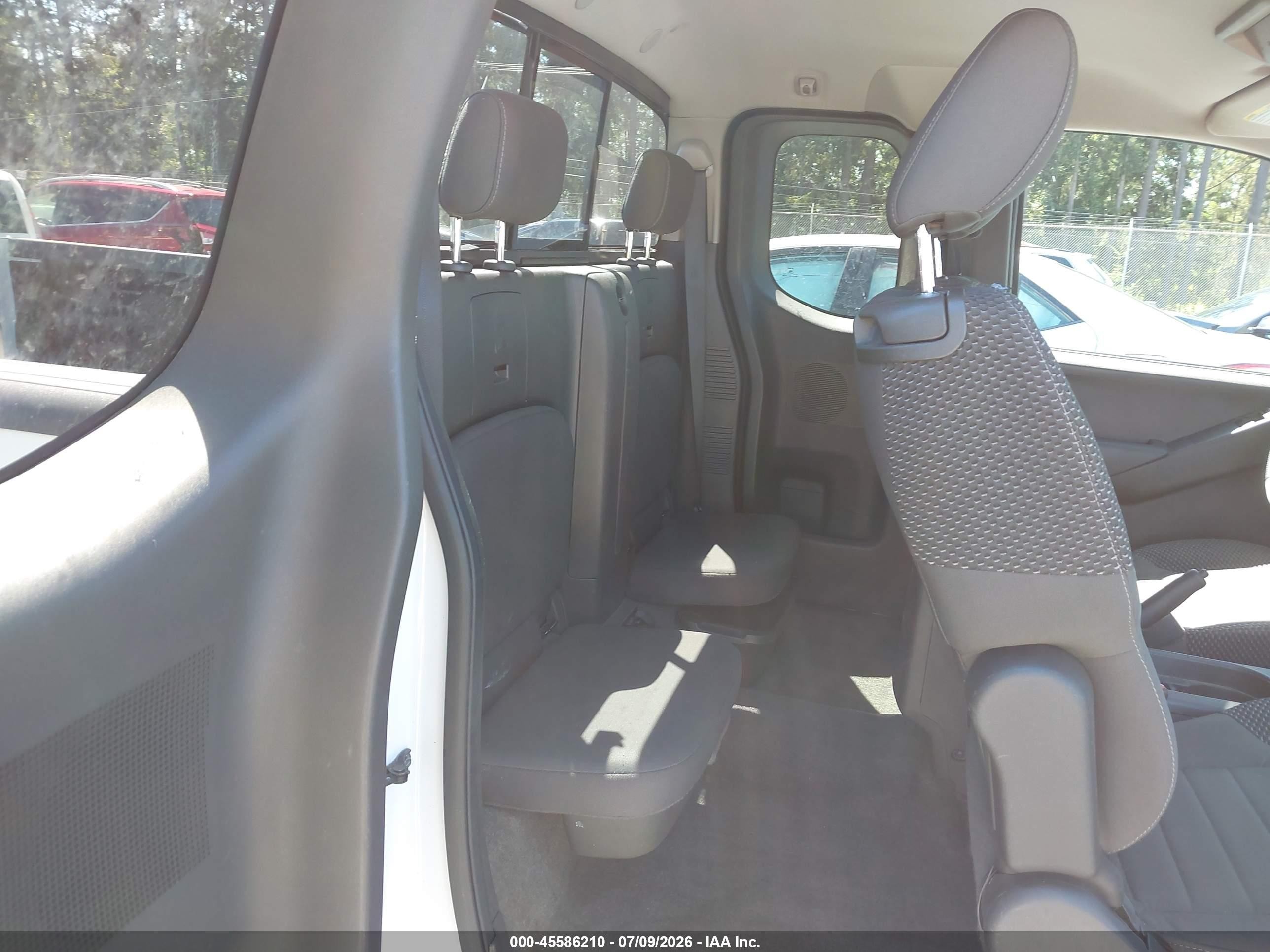 2012 Nissan Frontier Sv White vin: 1N6AD0CW0CC420060