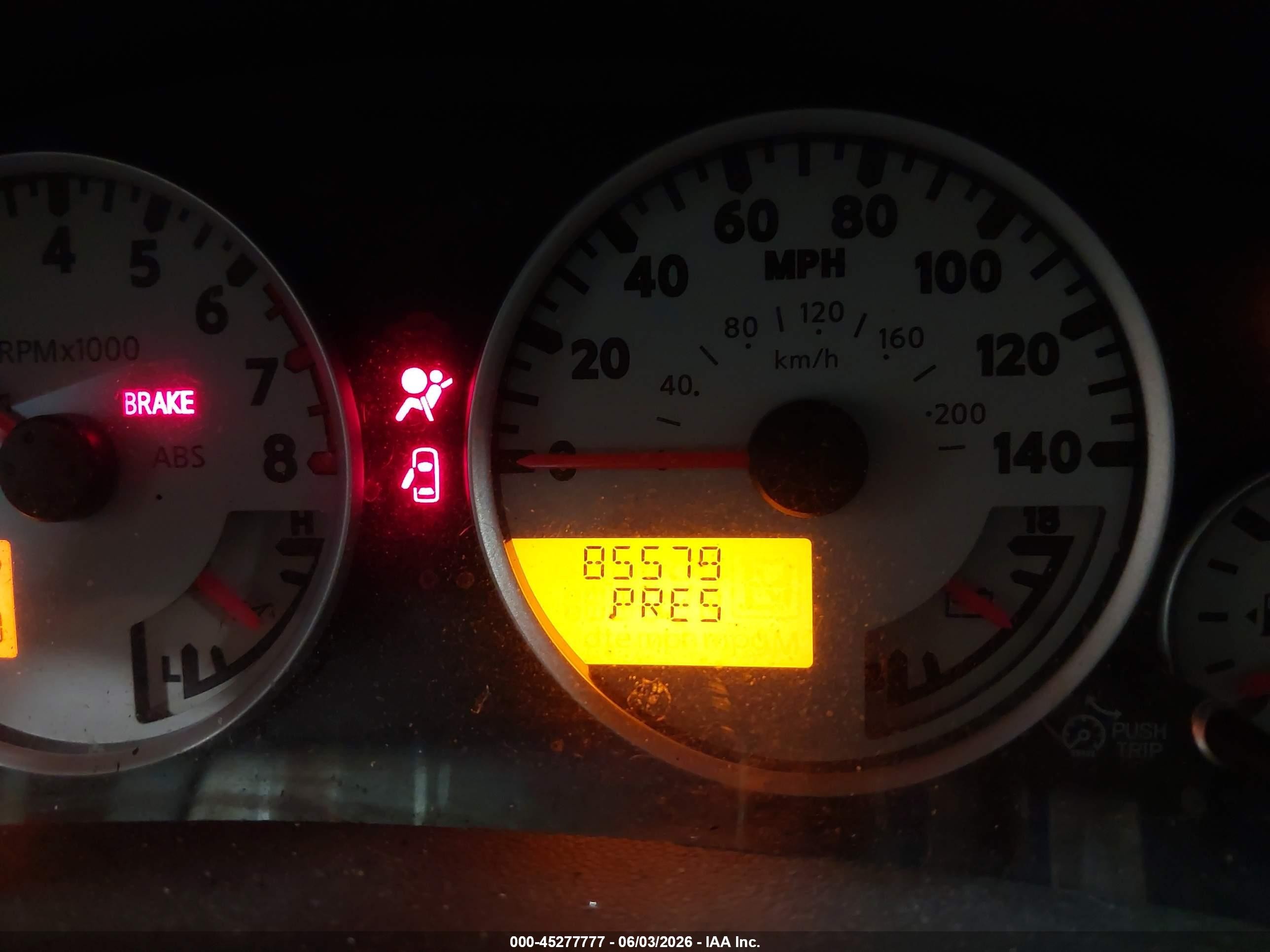 2012 Nissan Frontier Pro-4x Серебряный vin: 1N6AD0CW2CC416124