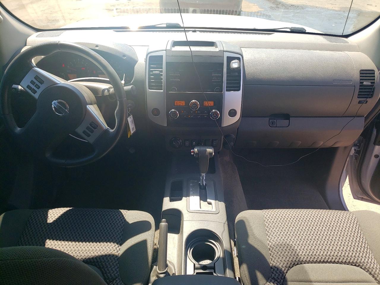 2014 Nissan Frontier Sv V6 Серебряный vin: 1N6AD0CW2EN741752
