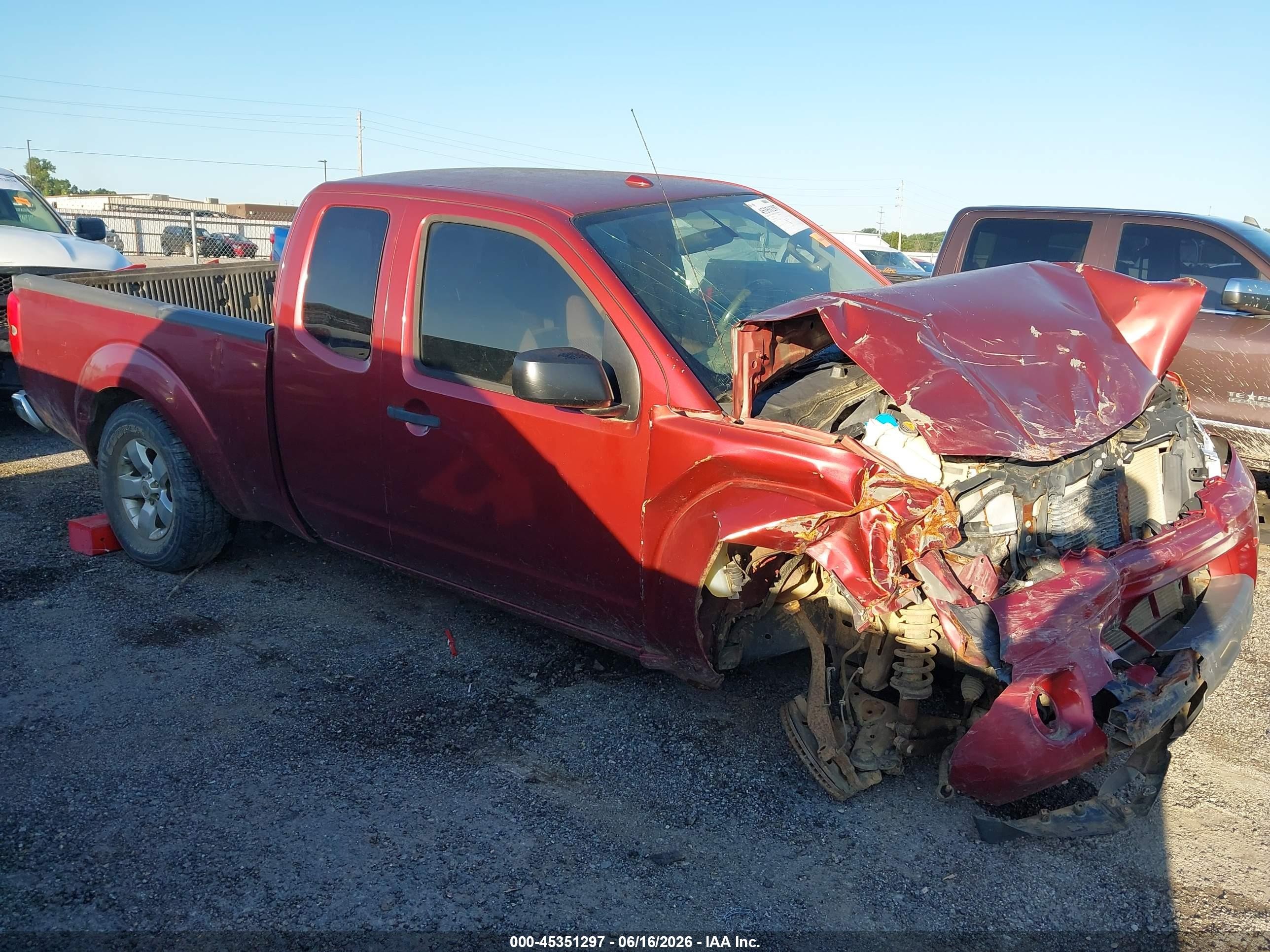 2013 Nissan Frontier Sv Темно-бордовый vin: 1N6AD0CW3DN735537