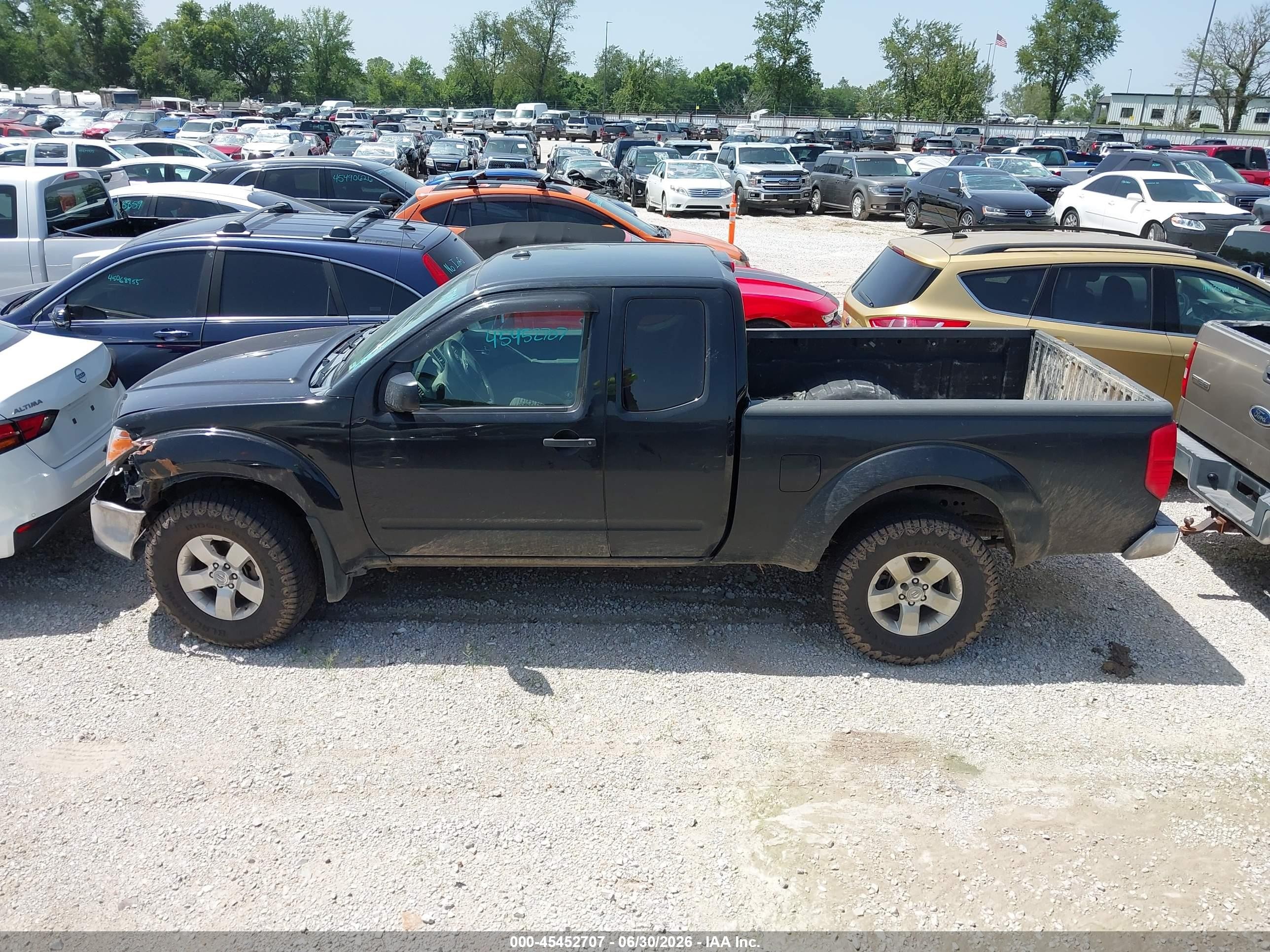 2011 Nissan Frontier Sv Black vin: 1N6AD0CW4BC444537