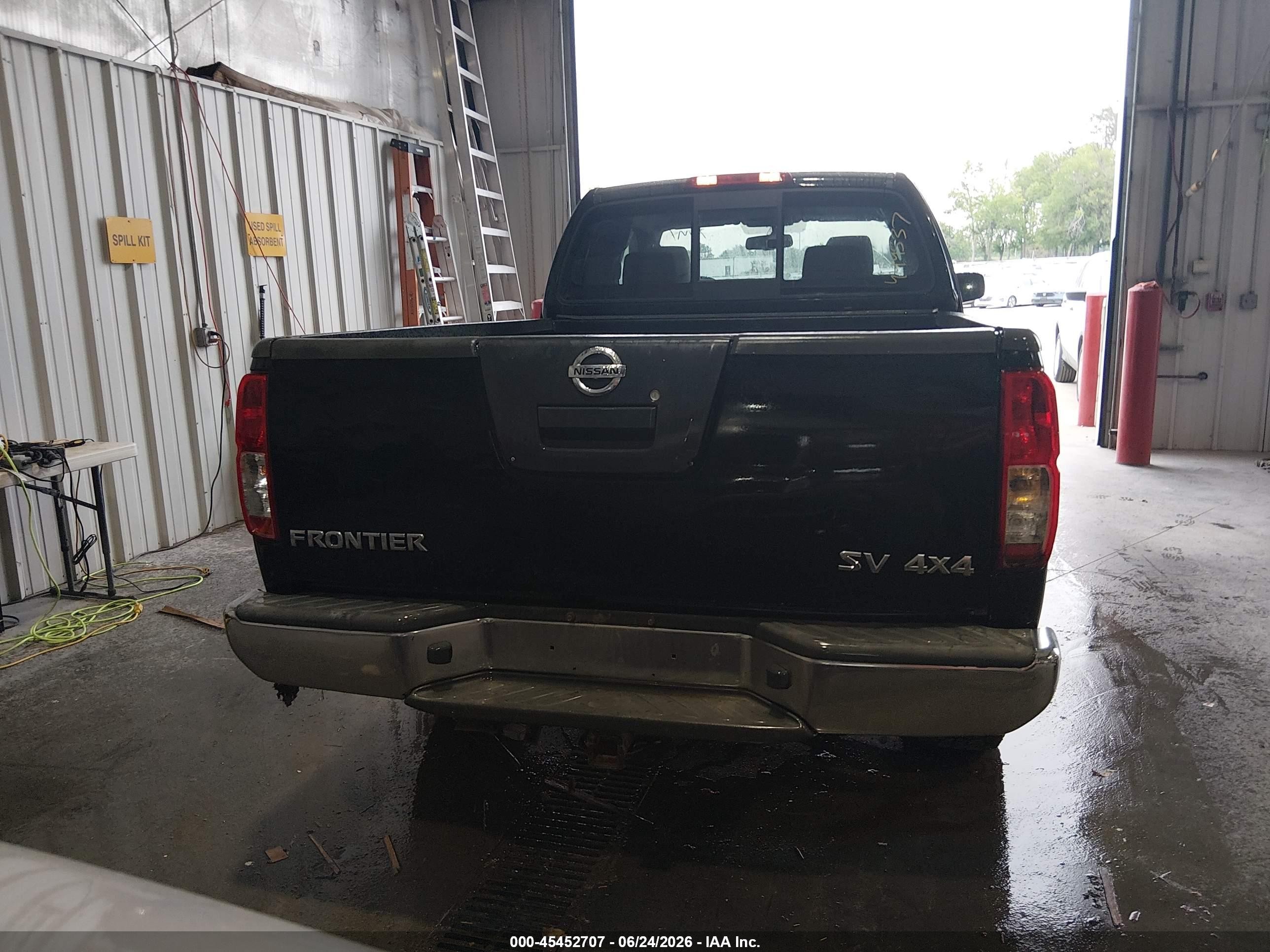 2011 Nissan Frontier Sv Black vin: 1N6AD0CW4BC444537