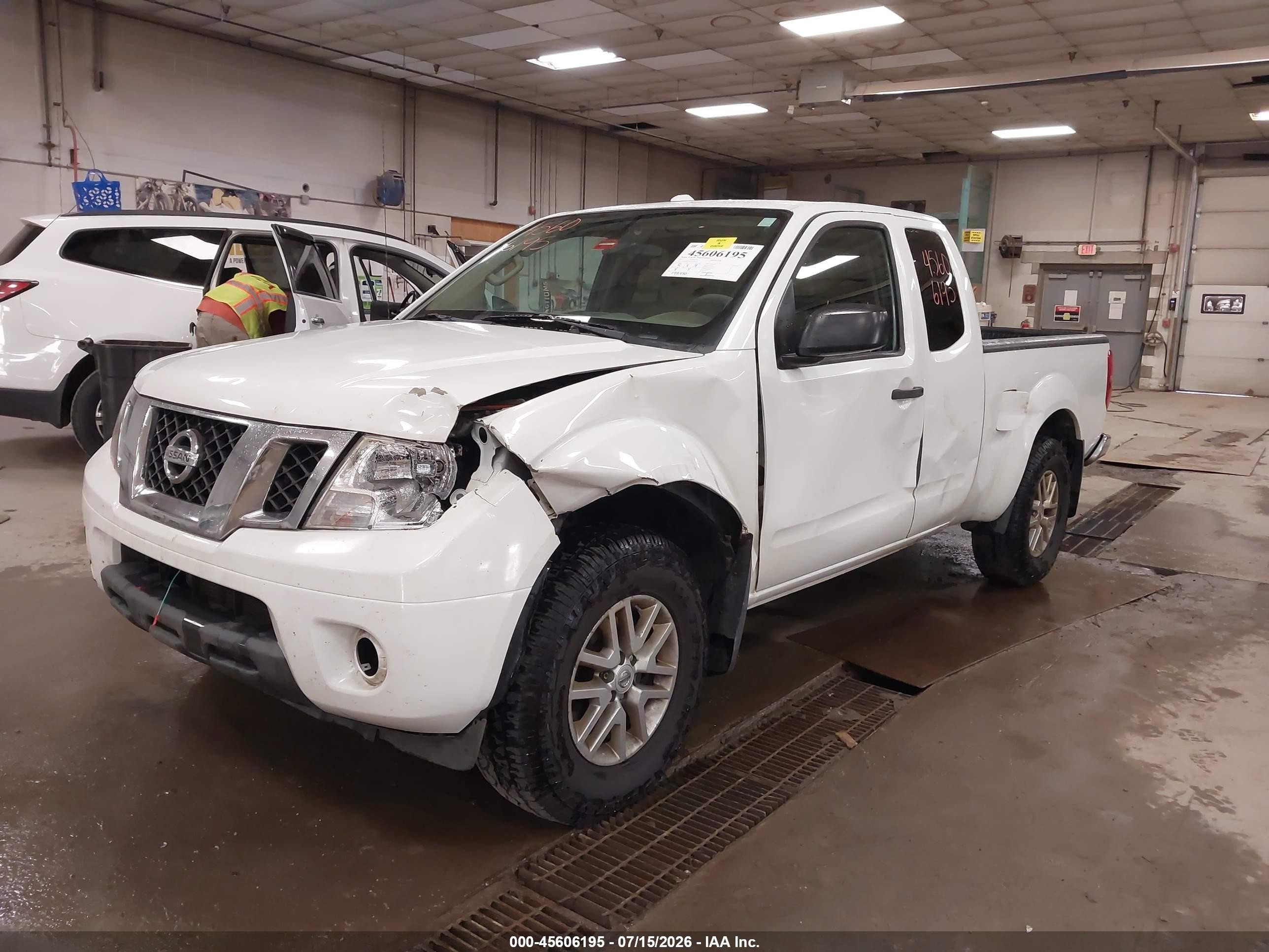 2015 Nissan Frontier Sv Белый vin: 1N6AD0CW4FN707636