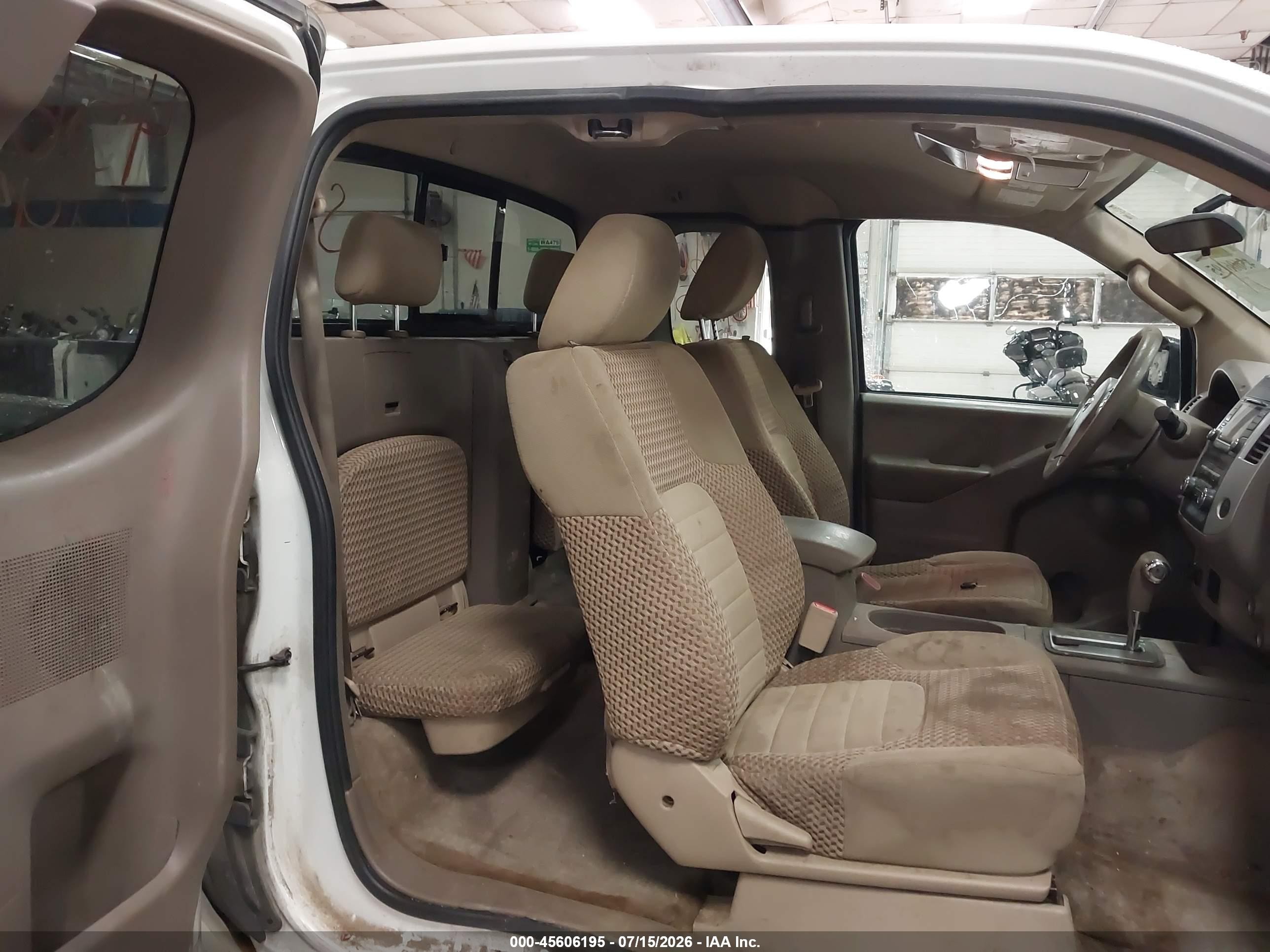 2015 Nissan Frontier Sv Белый vin: 1N6AD0CW4FN707636
