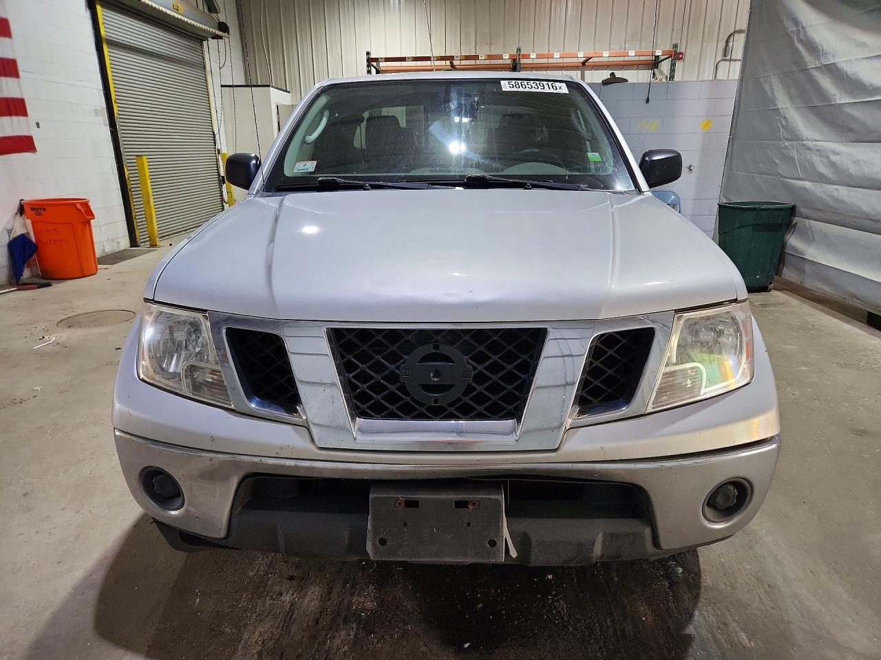 2011 Nissan Frontier Sv V6 Silver vin: 1N6AD0CW6BC408641