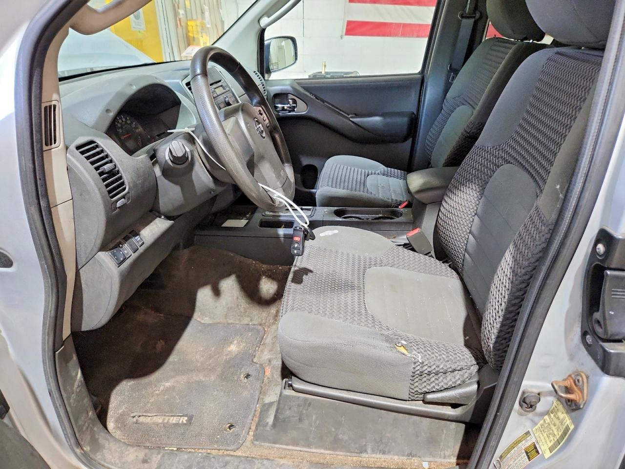 2011 Nissan Frontier Sv V6 Silver vin: 1N6AD0CW6BC408641