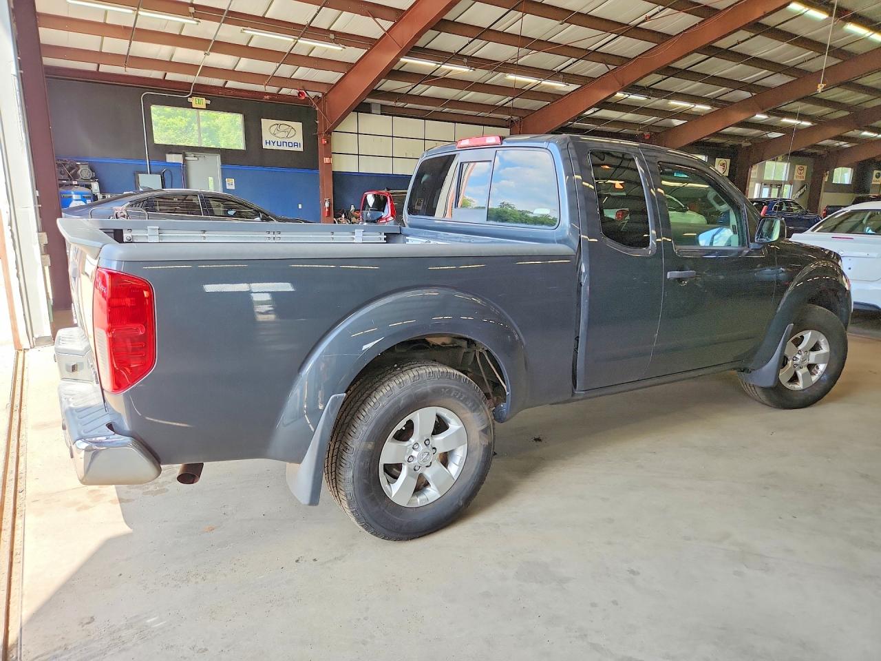 2013 Nissan Frontier Sv V6 Gray vin: 1N6AD0CW6DN730199
