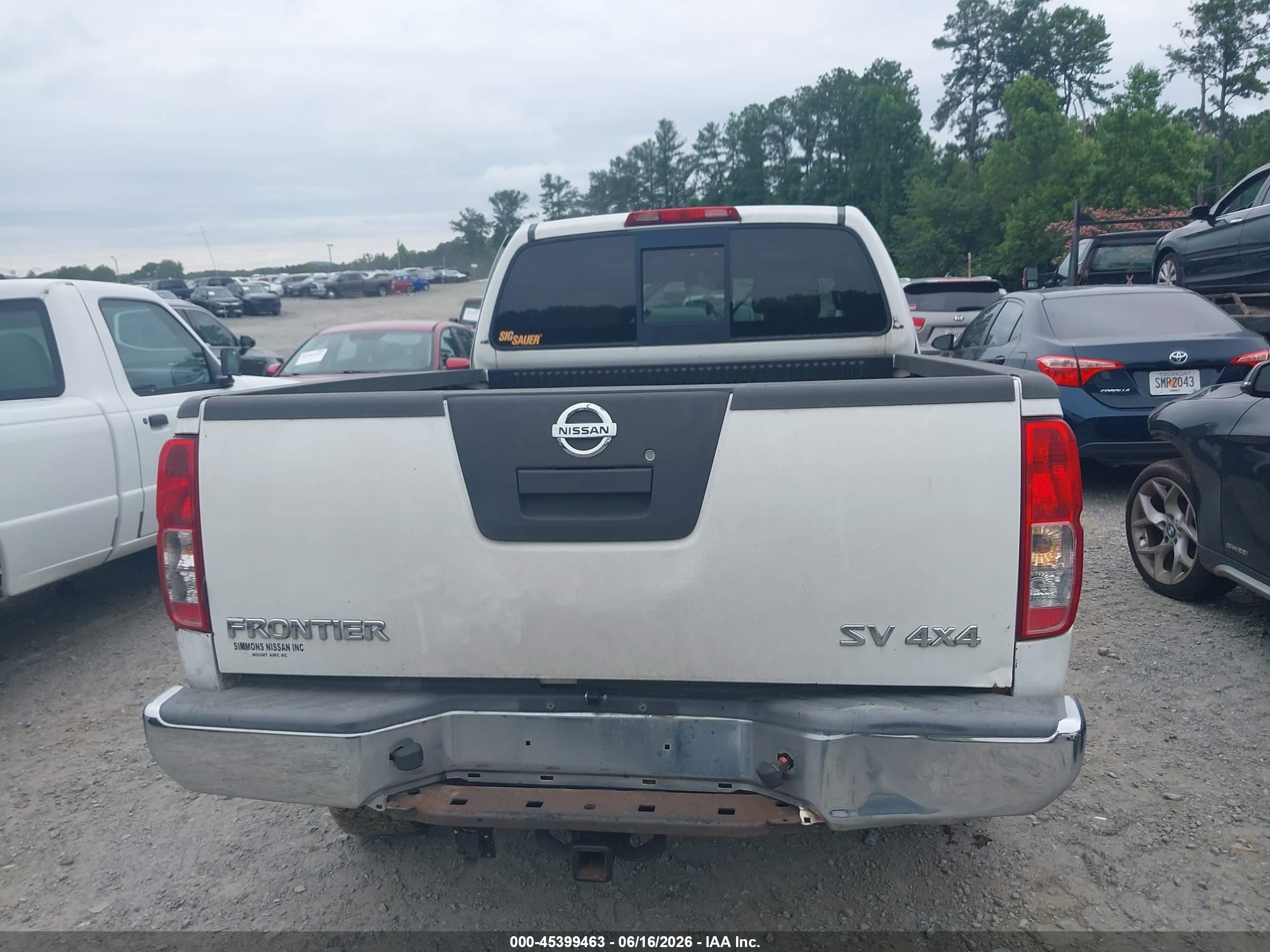 2012 Nissan Frontier Sv White vin: 1N6AD0CW9CC418792