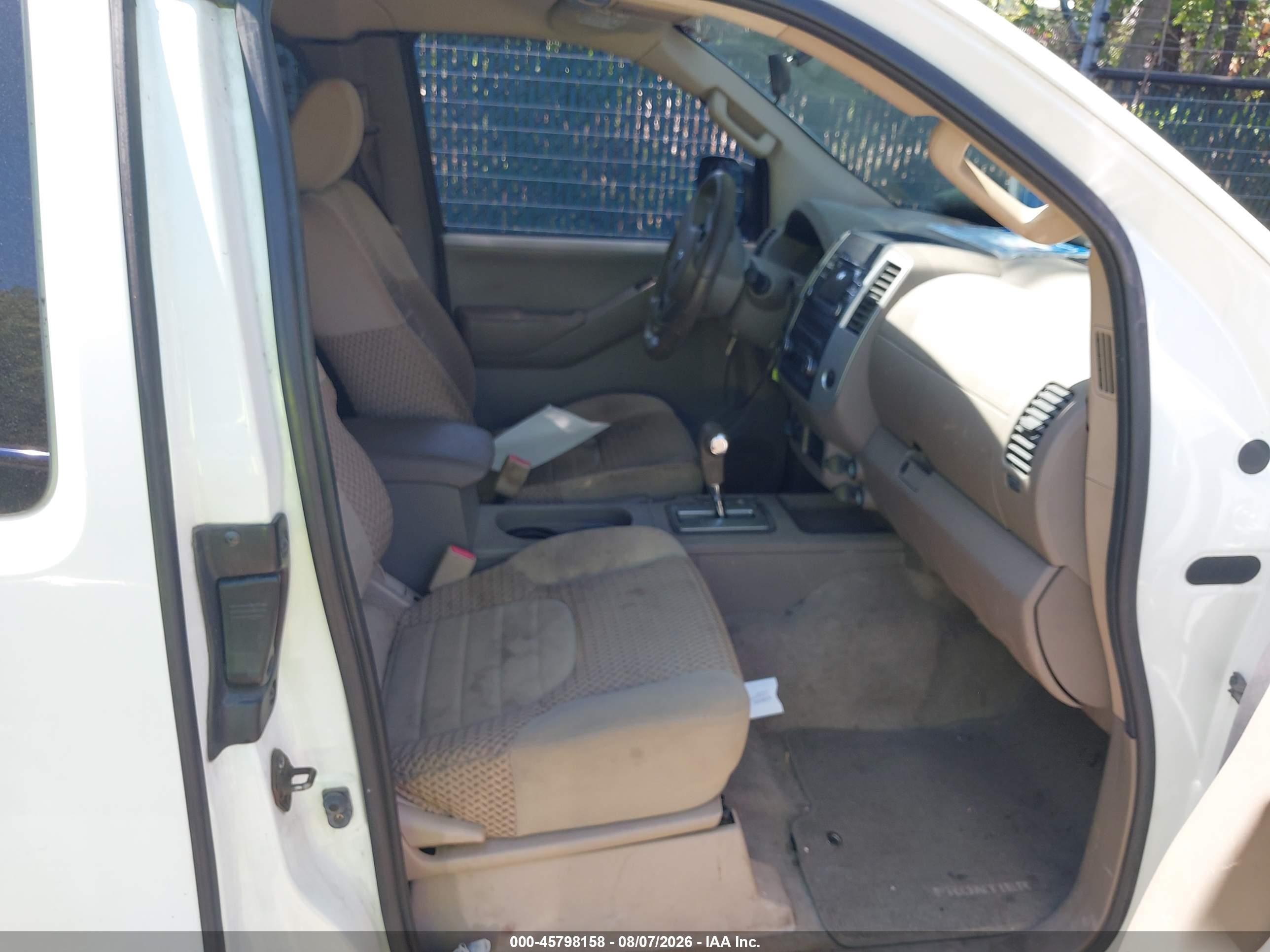 2014 Nissan Frontier Pro-4x/sv White vin: 1N6AD0CW9EN739268
