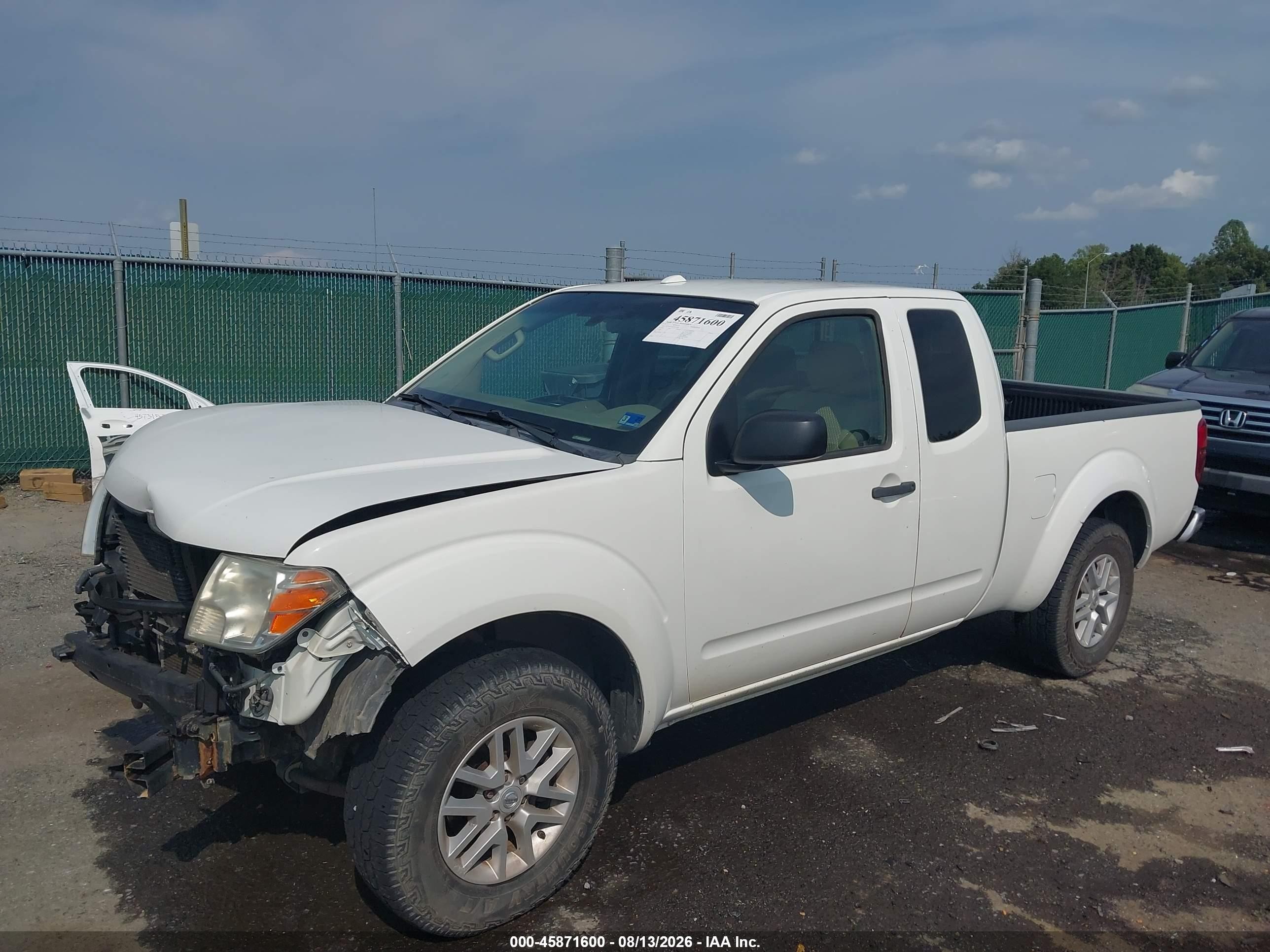 2015 Nissan Frontier Pro-4x/sv Белый vin: 1N6AD0CW9FN757349