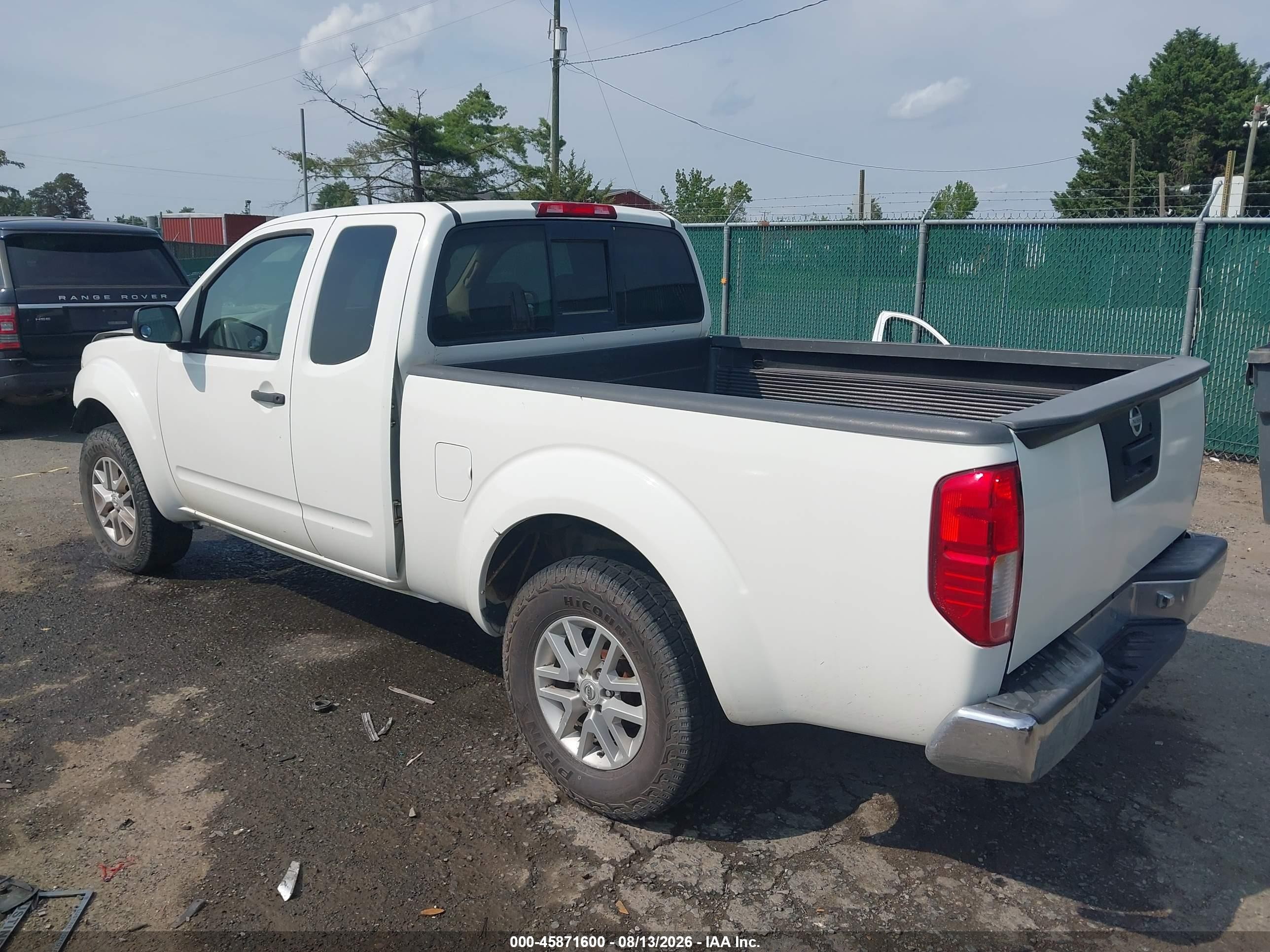 2015 Nissan Frontier Pro-4x/sv Белый vin: 1N6AD0CW9FN757349