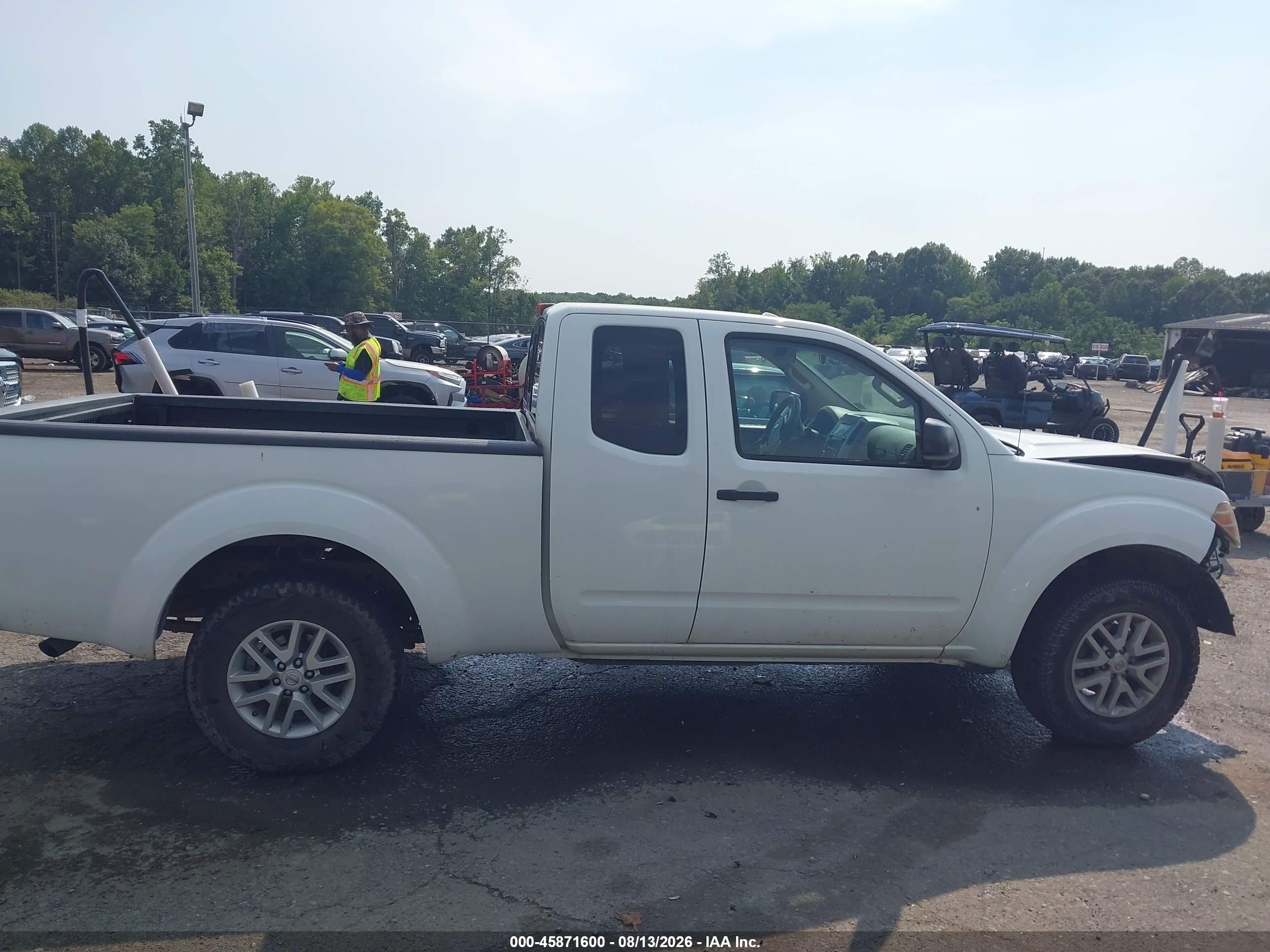 2015 Nissan Frontier Pro-4x/sv Белый vin: 1N6AD0CW9FN757349