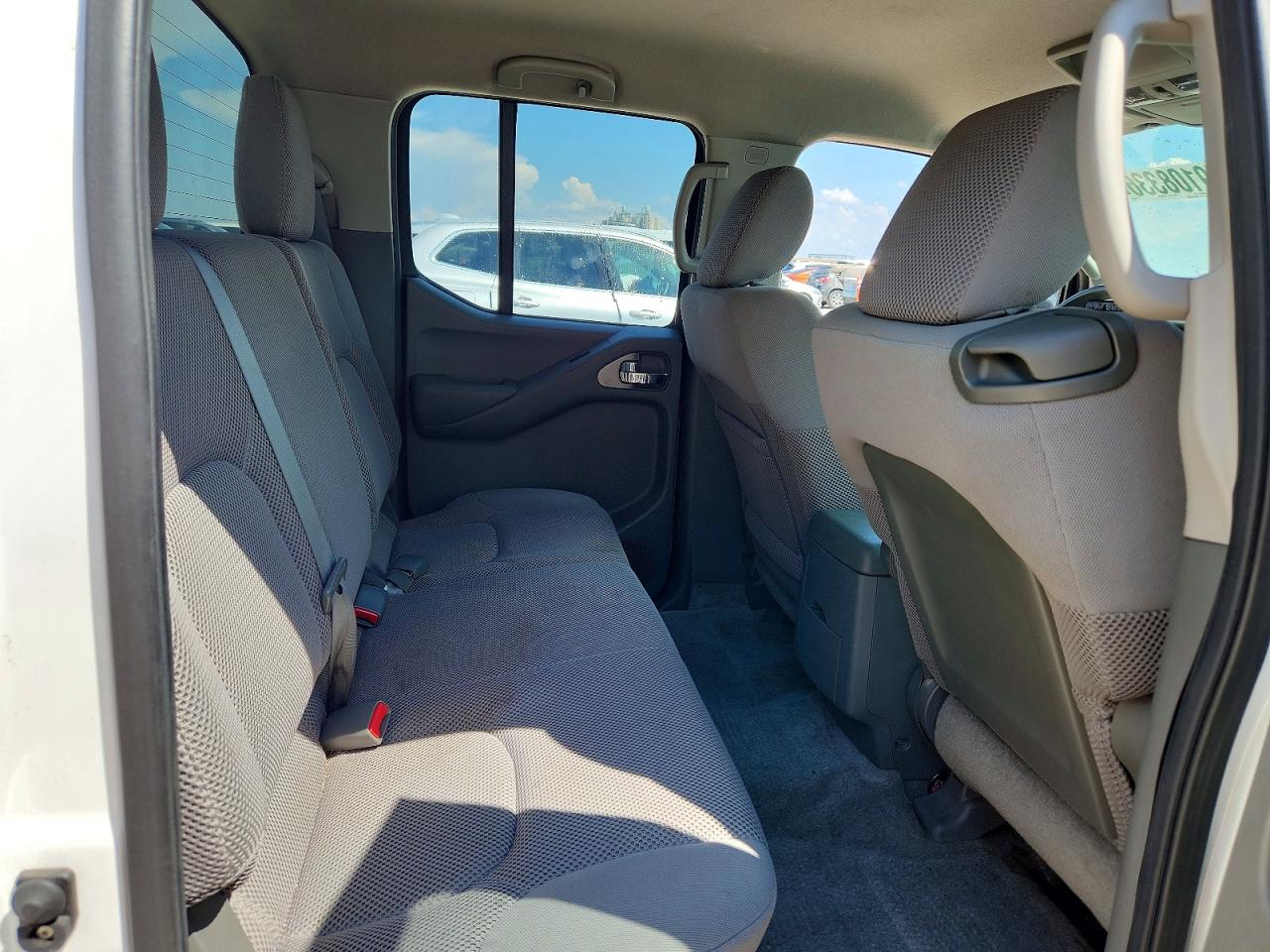 2012 Nissan Frontier S White vin: 1N6AD0ER0CC466916