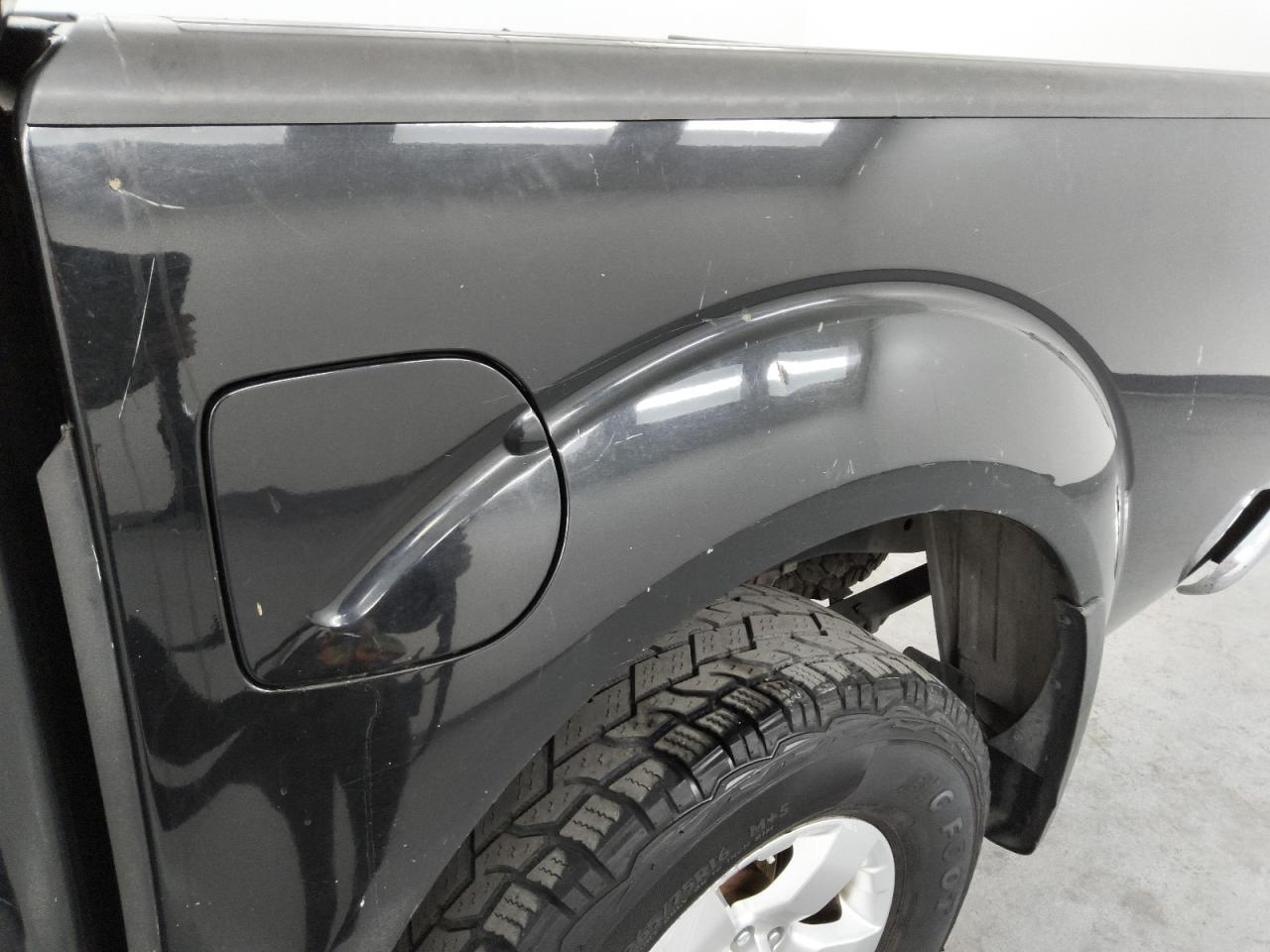 2013 Nissan Frontier S Gray vin: 1N6AD0ER0DN733249 Damage: Left Bed Side, Dent(S) W/ Paint Dmg, 7 To 8 Inches