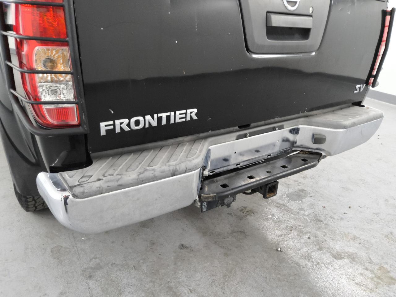 2013 Nissan Frontier S Gray vin: 1N6AD0ER0DN733249 Damage: Rear Metal Bumper Chrome, Broken, Replacement Required