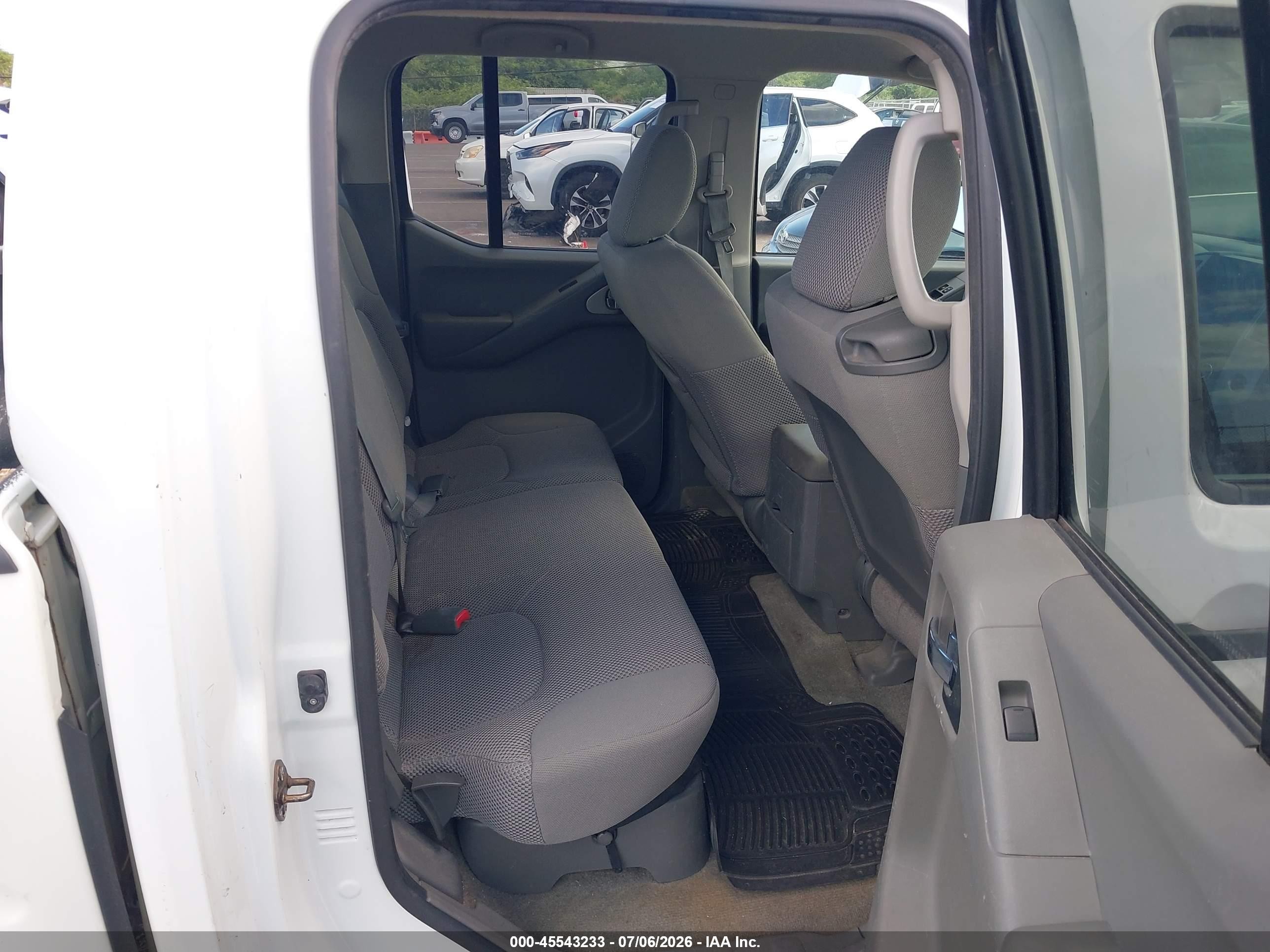 2013 Nissan Frontier Sv White vin: 1N6AD0ER0DN736846