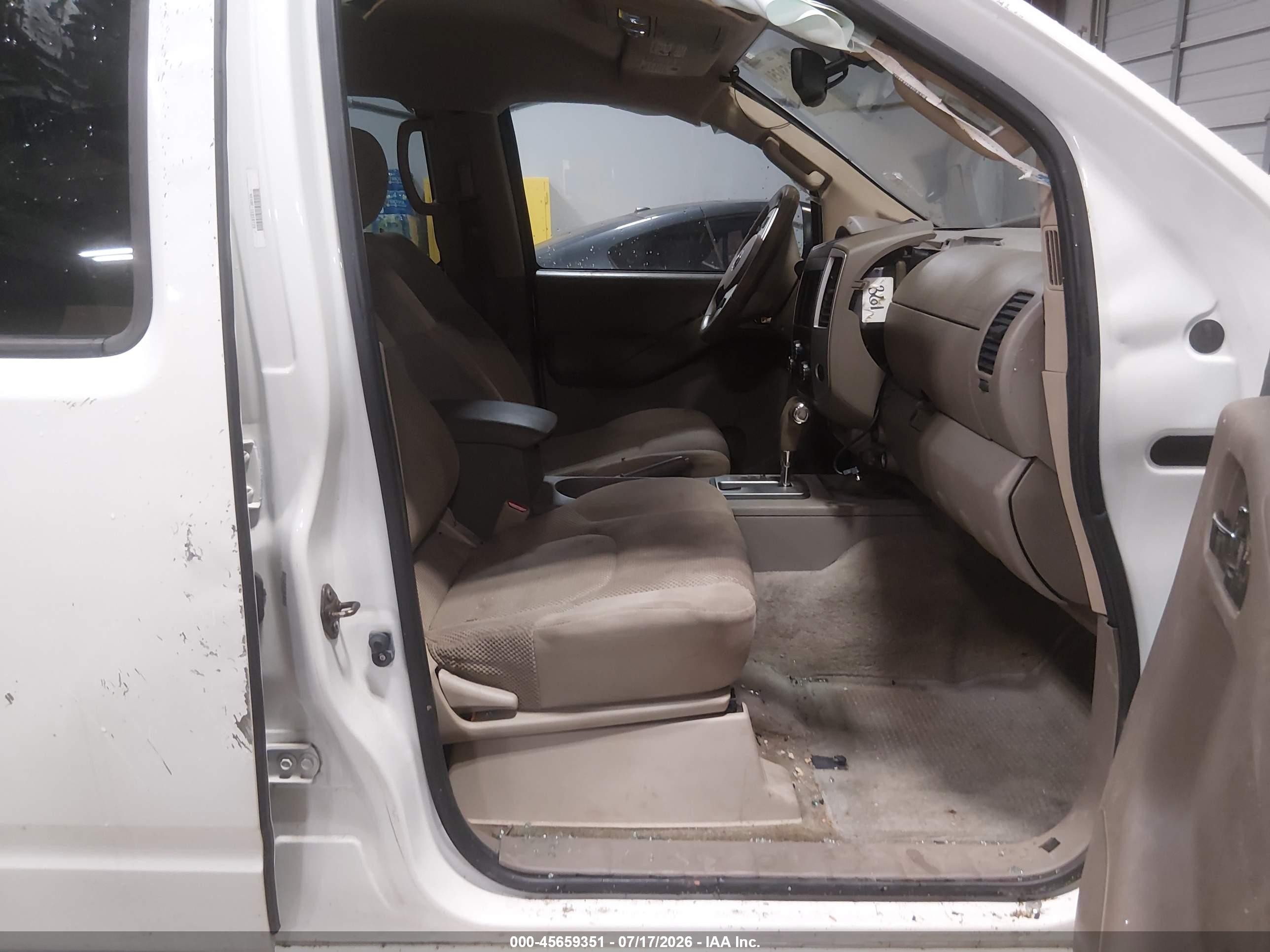 2013 Nissan Frontier Sv White vin: 1N6AD0ER0DN741125