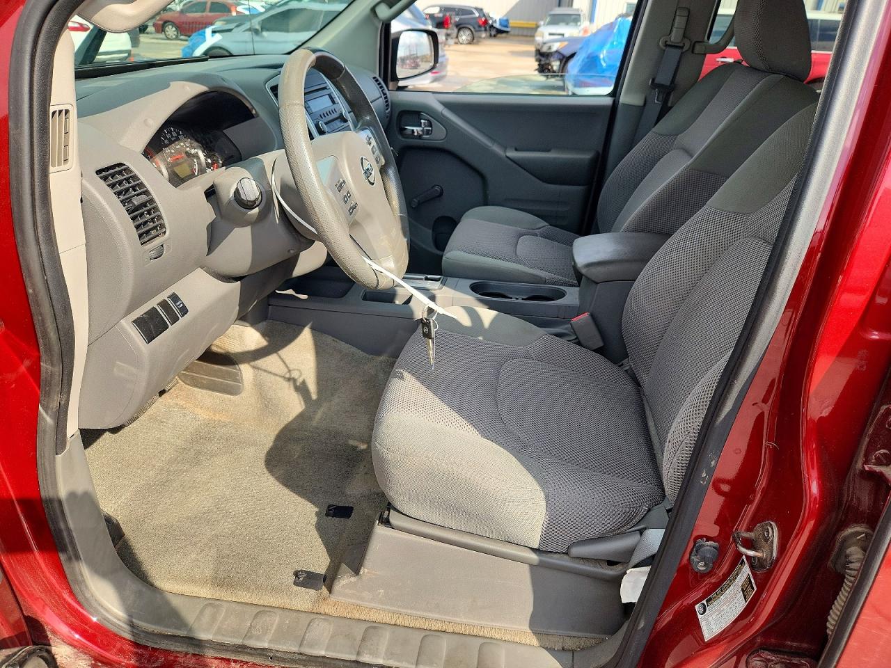 2015 Nissan Frontier S Red vin: 1N6AD0ER0FN734081