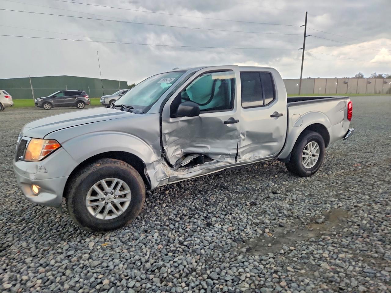 2016 Nissan Frontier Sv Silver vin: 1N6AD0ER0GN710395