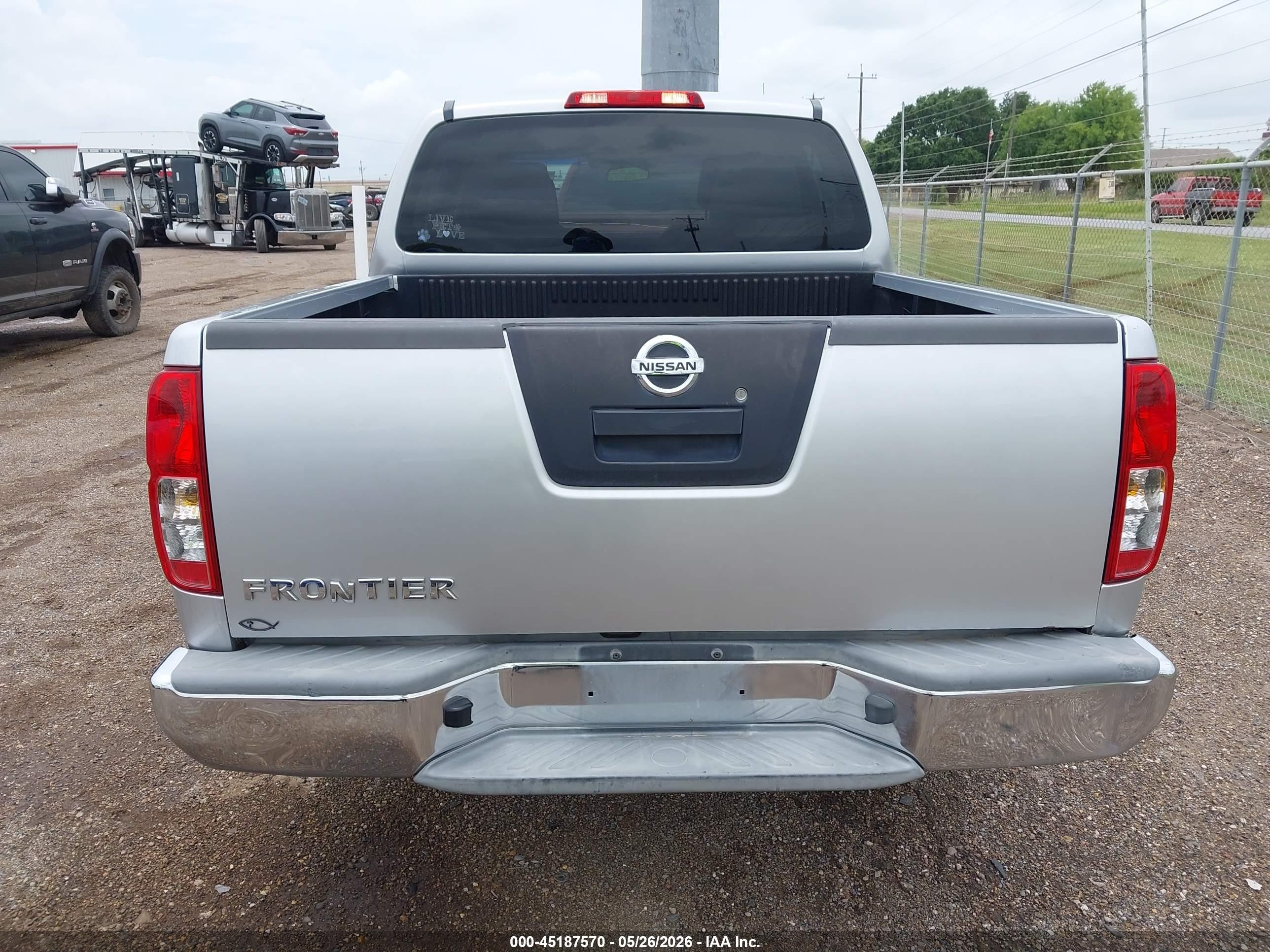 2011 Nissan Frontier S Silver vin: 1N6AD0ER1BC443045