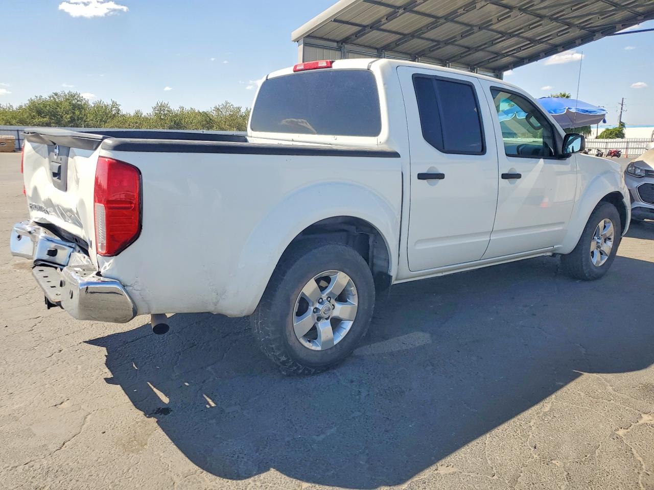 2013 Nissan Frontier S White vin: 1N6AD0ER1DN755616