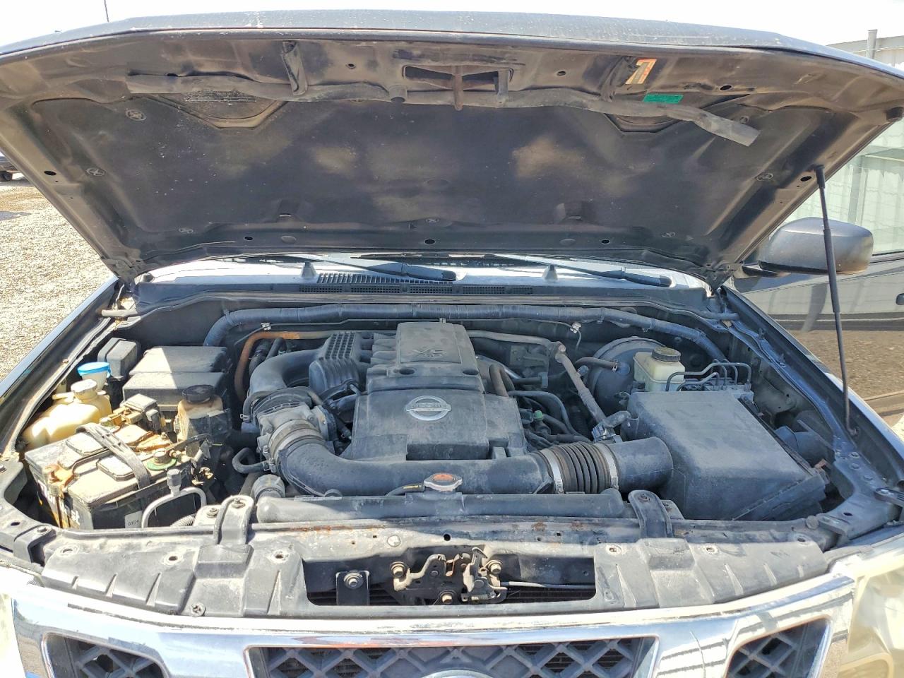2014 Nissan Frontier Sv Серый vin: 1N6AD0ER1EN750076
