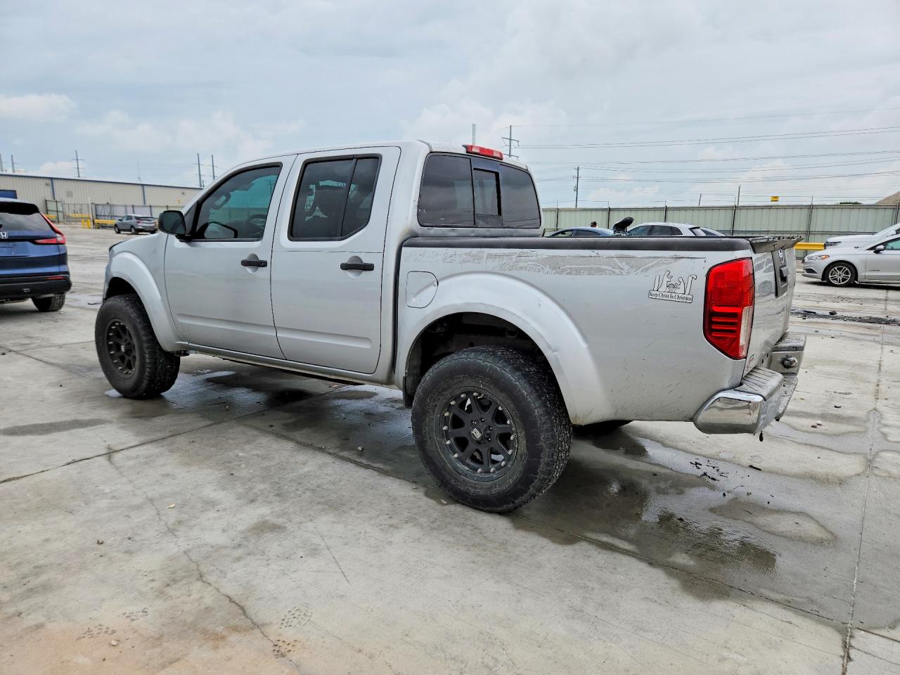 2015 Nissan Frontier Sv Серебряный vin: 1N6AD0ER1FN724630