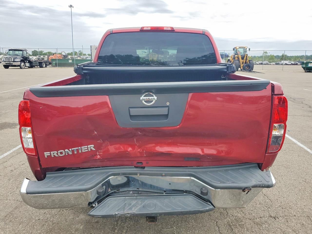 2015 Nissan Frontier S Красный vin: 1N6AD0ER1FN746840