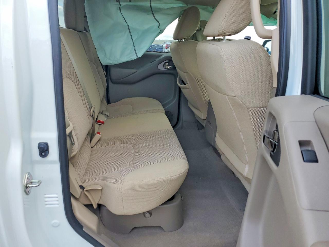 2018 Nissan Frontier Sv White vin: 1N6AD0ER1JN767759