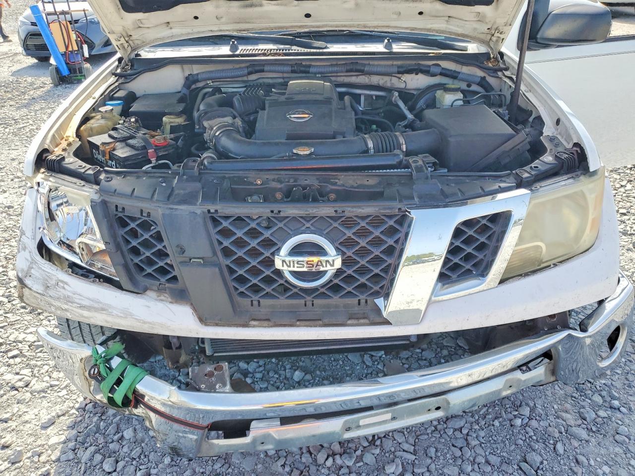 2011 Nissan Frontier S/sv/sl/pro-4x White vin: 1N6AD0ER2BC405632