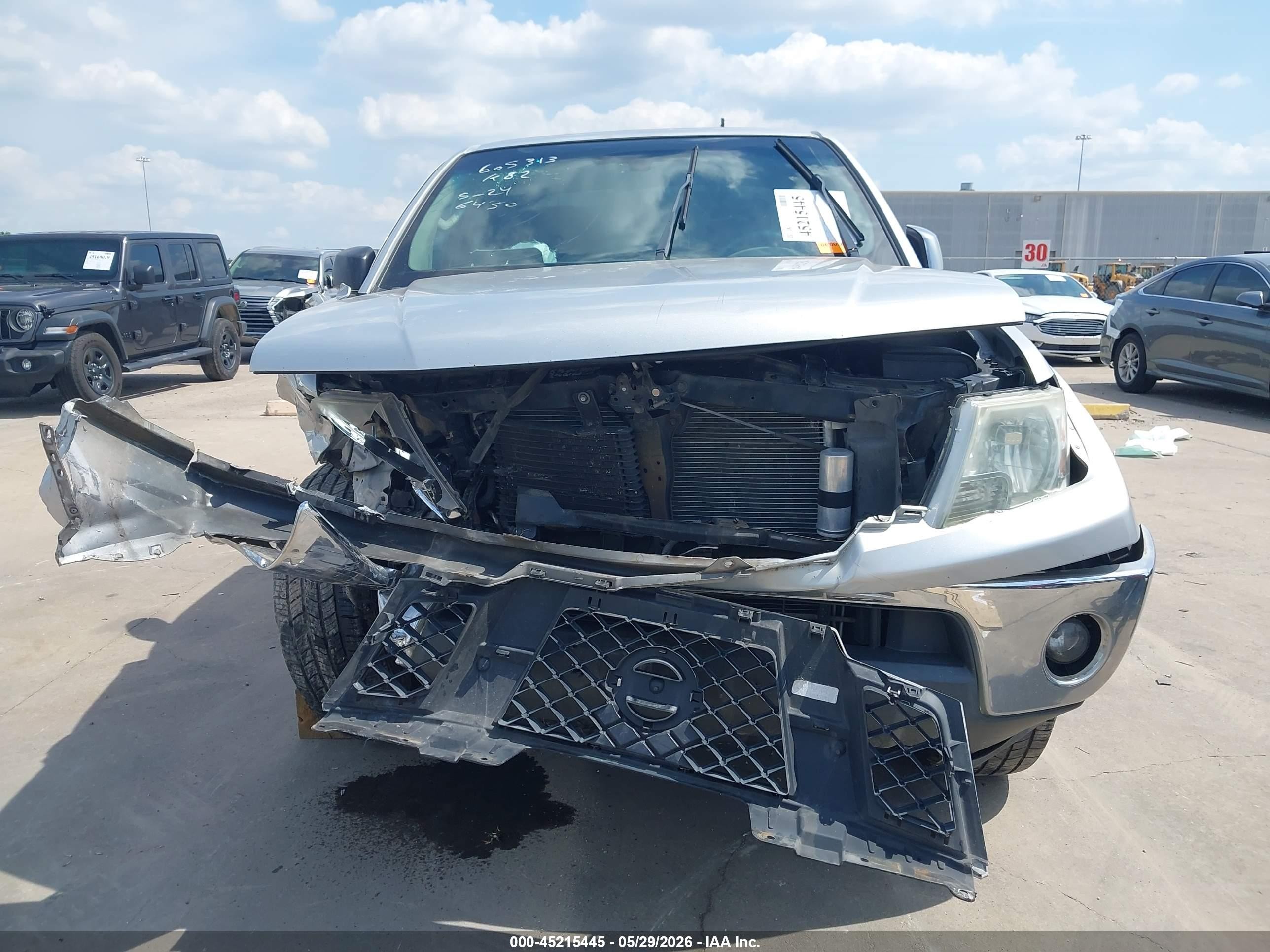 2011 Nissan Frontier Sv Серебряный vin: 1N6AD0ER2BC436430