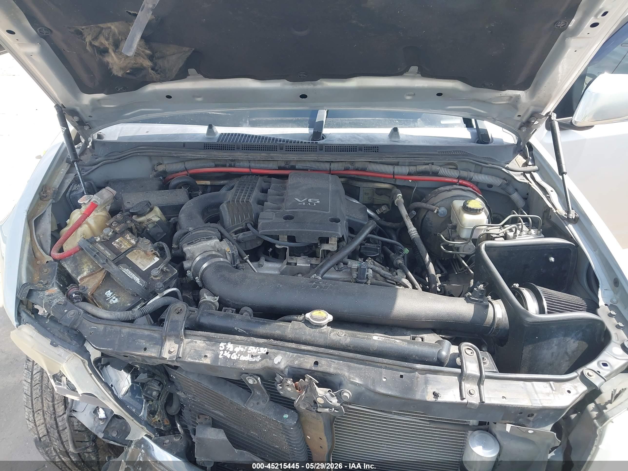 2011 Nissan Frontier Sv Серебряный vin: 1N6AD0ER2BC436430