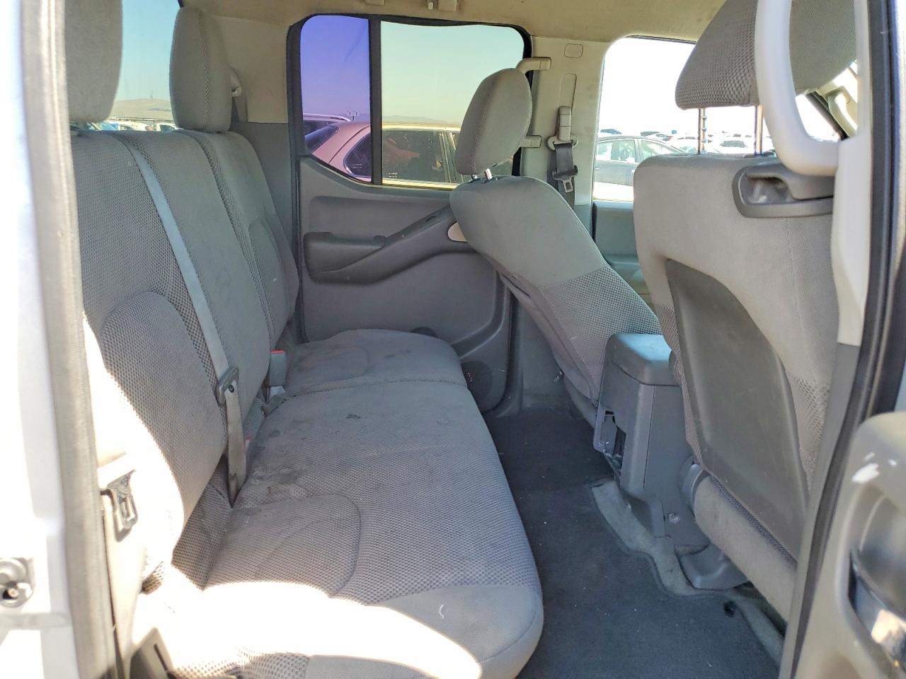 2012 Nissan Frontier S Silver vin: 1N6AD0ER2CC400660
