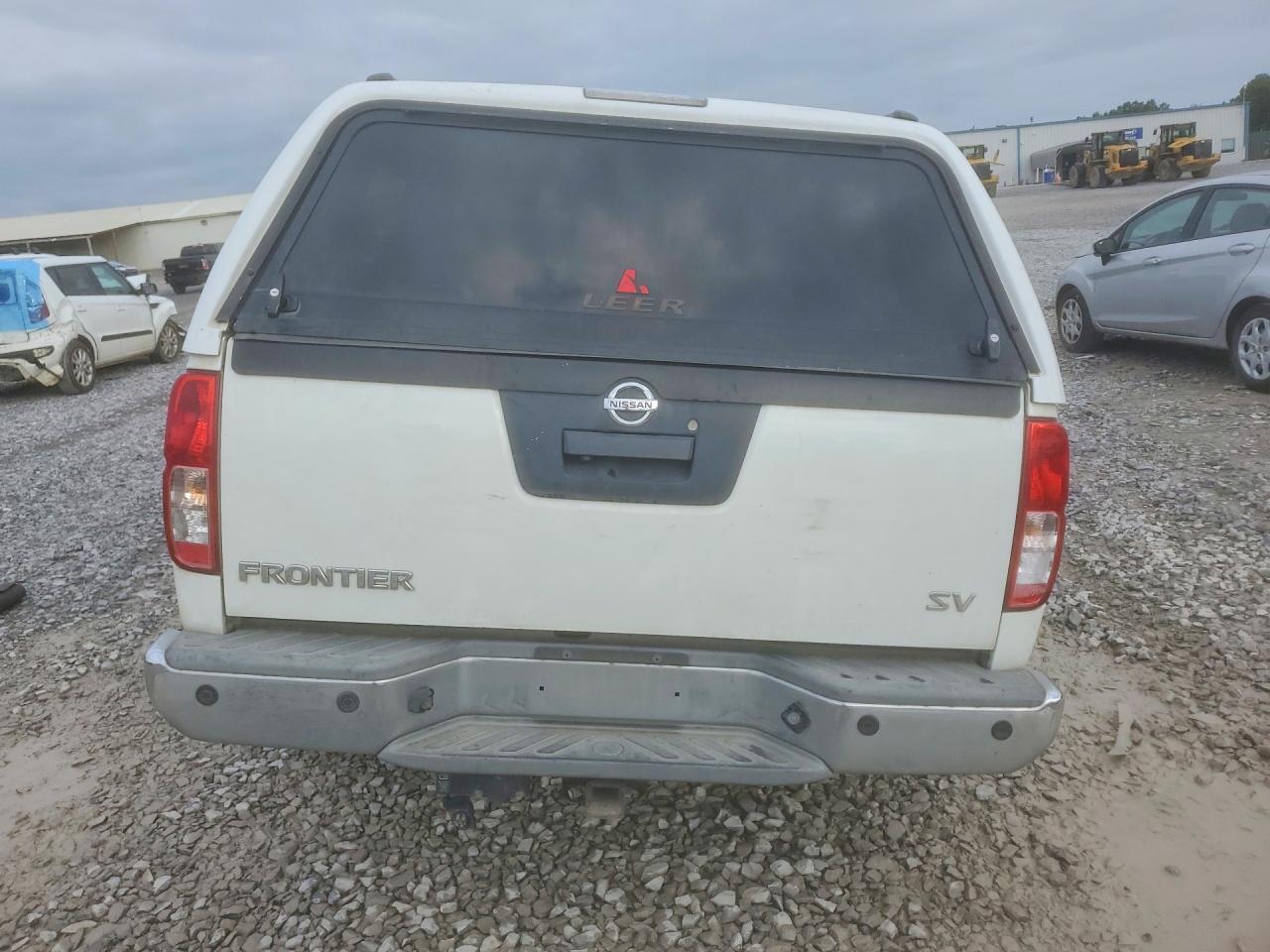 2013 Nissan Frontier S White vin: 1N6AD0ER2DN747329