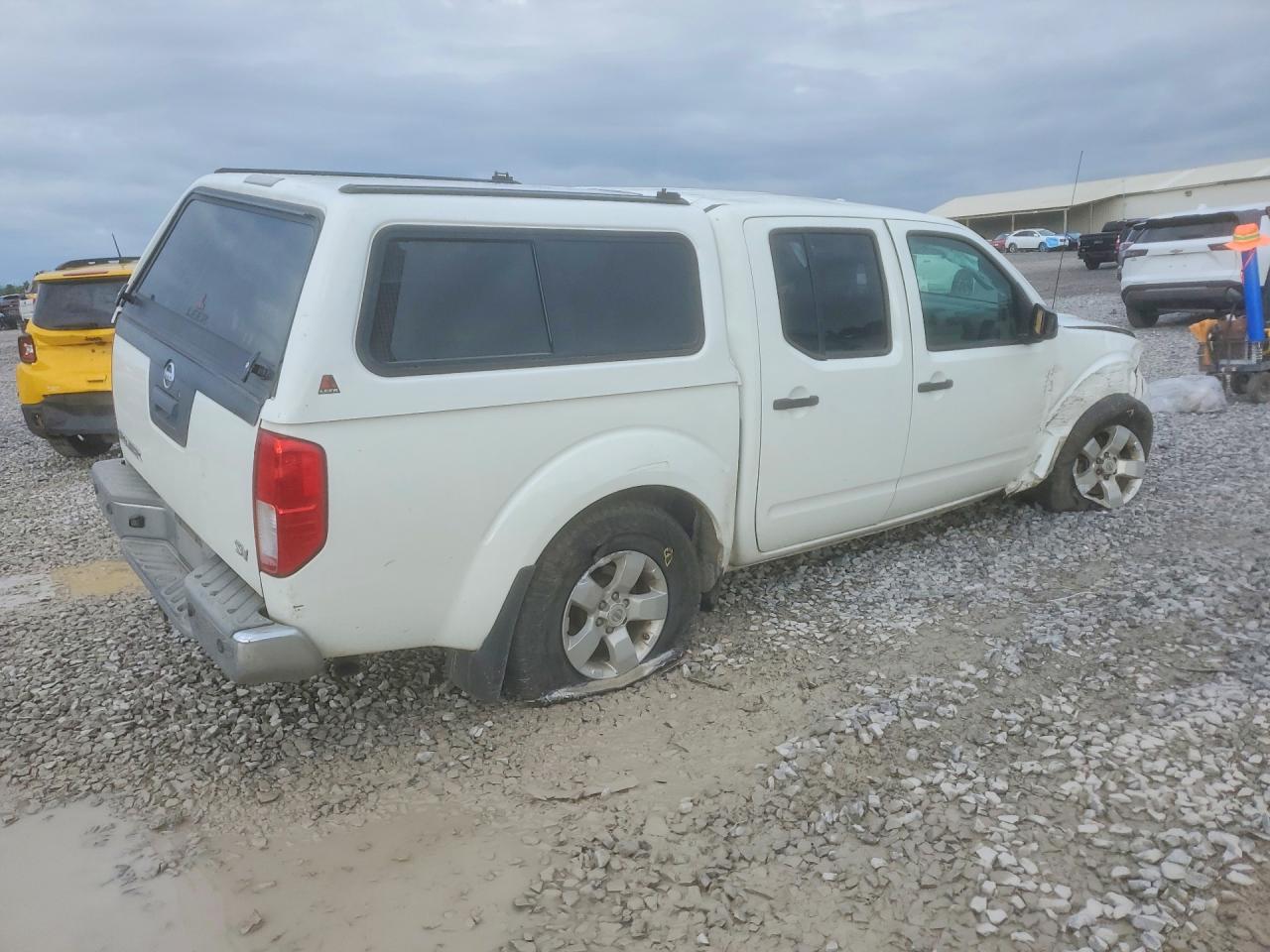 2013 Nissan Frontier S White vin: 1N6AD0ER2DN747329