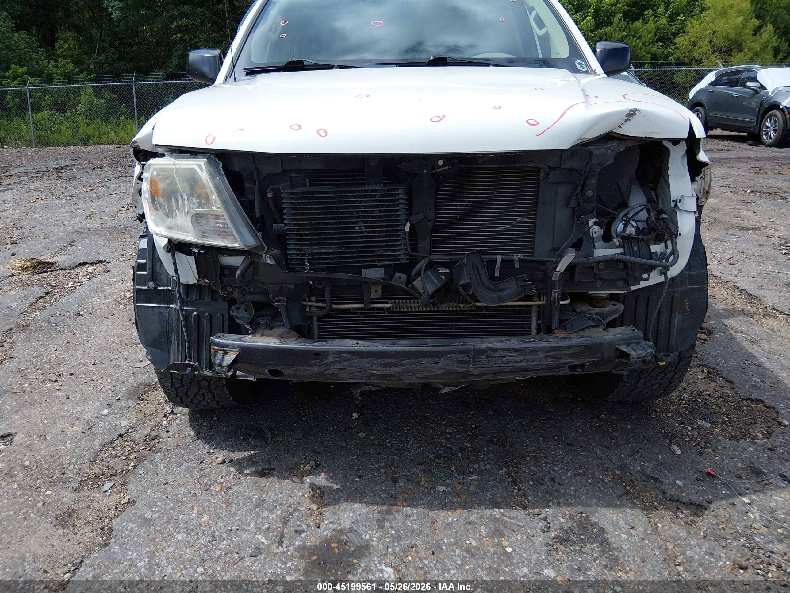 2014 Nissan Frontier Sv White vin: 1N6AD0ER2EN768313