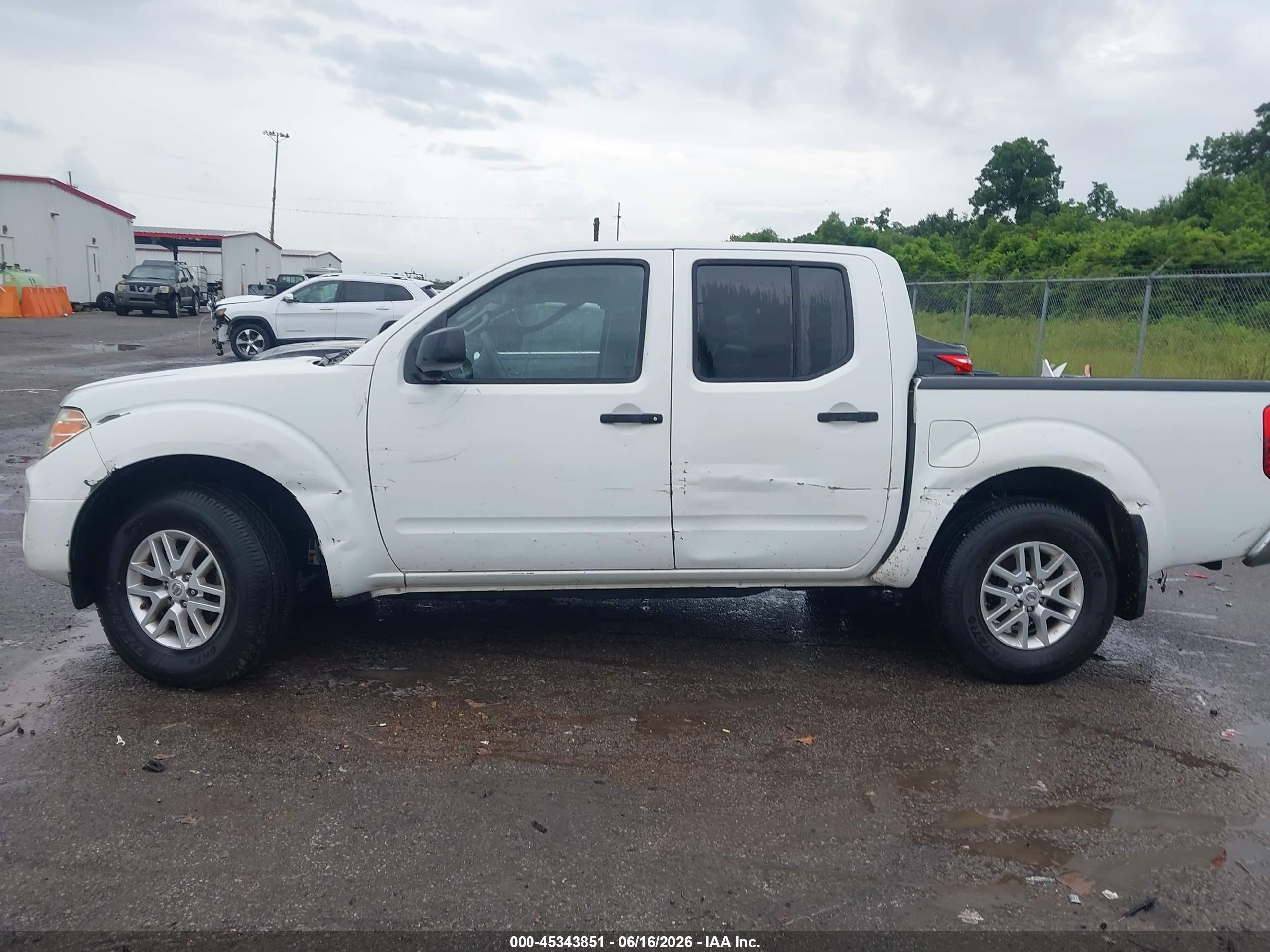 2015 Nissan Frontier Sv White vin: 1N6AD0ER2FN722501
