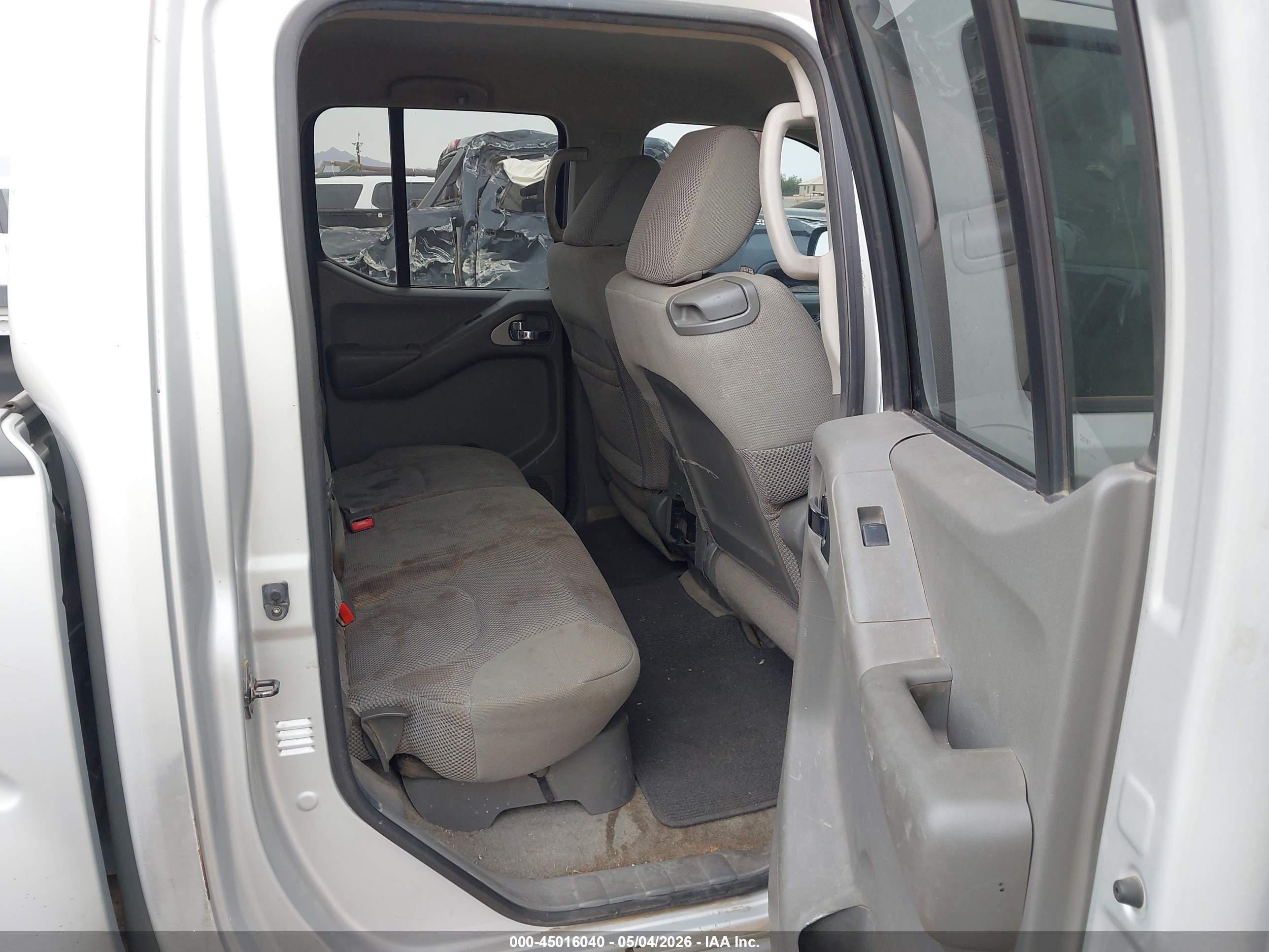 2012 Nissan Frontier Sv Silver vin: 1N6AD0ER3CC435000