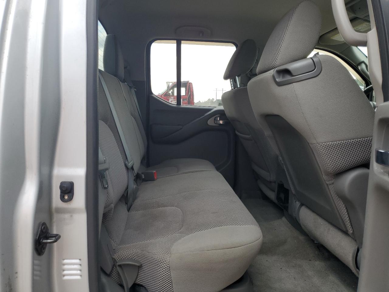2012 Nissan Frontier S Silver vin: 1N6AD0ER3CC440407