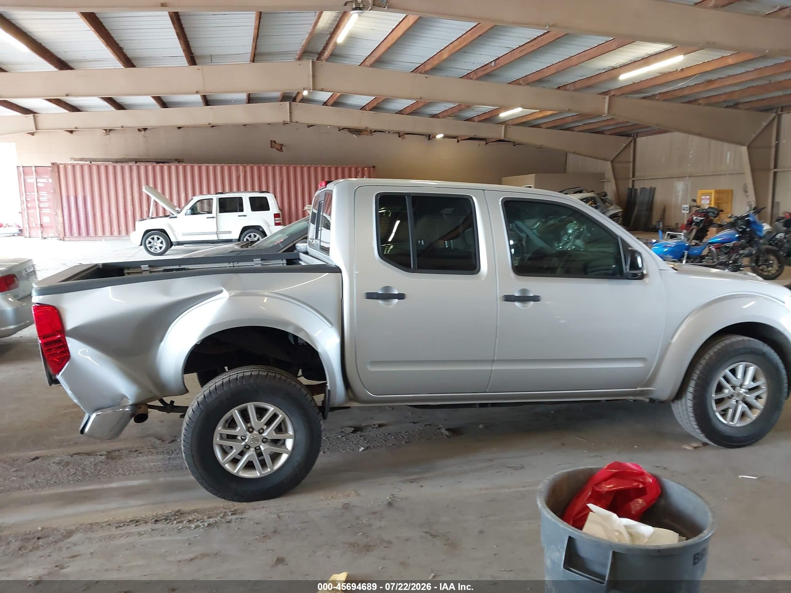 2015 Nissan Frontier Sv Silver vin: 1N6AD0ER3FN706338