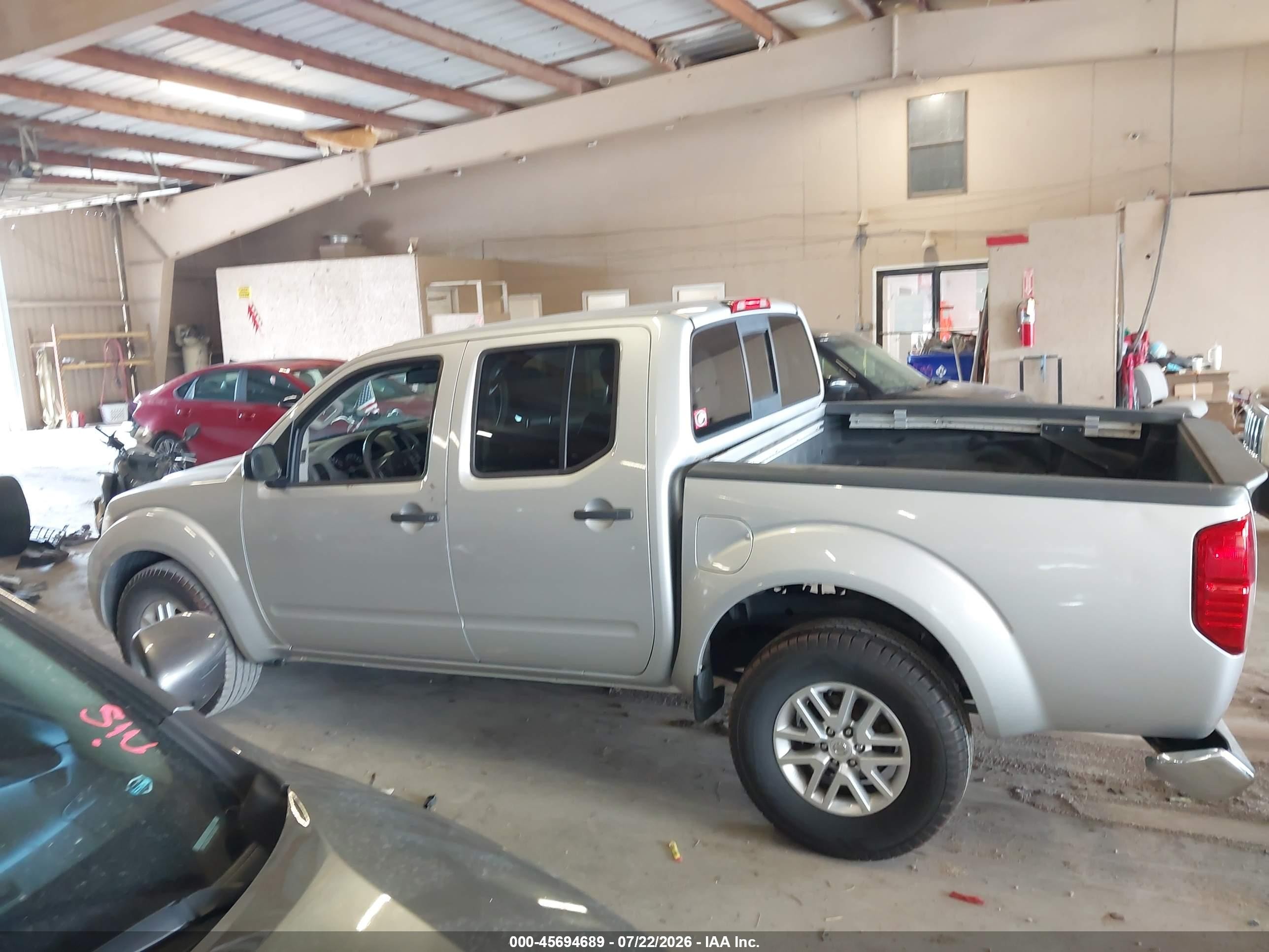 2015 Nissan Frontier Sv Silver vin: 1N6AD0ER3FN706338