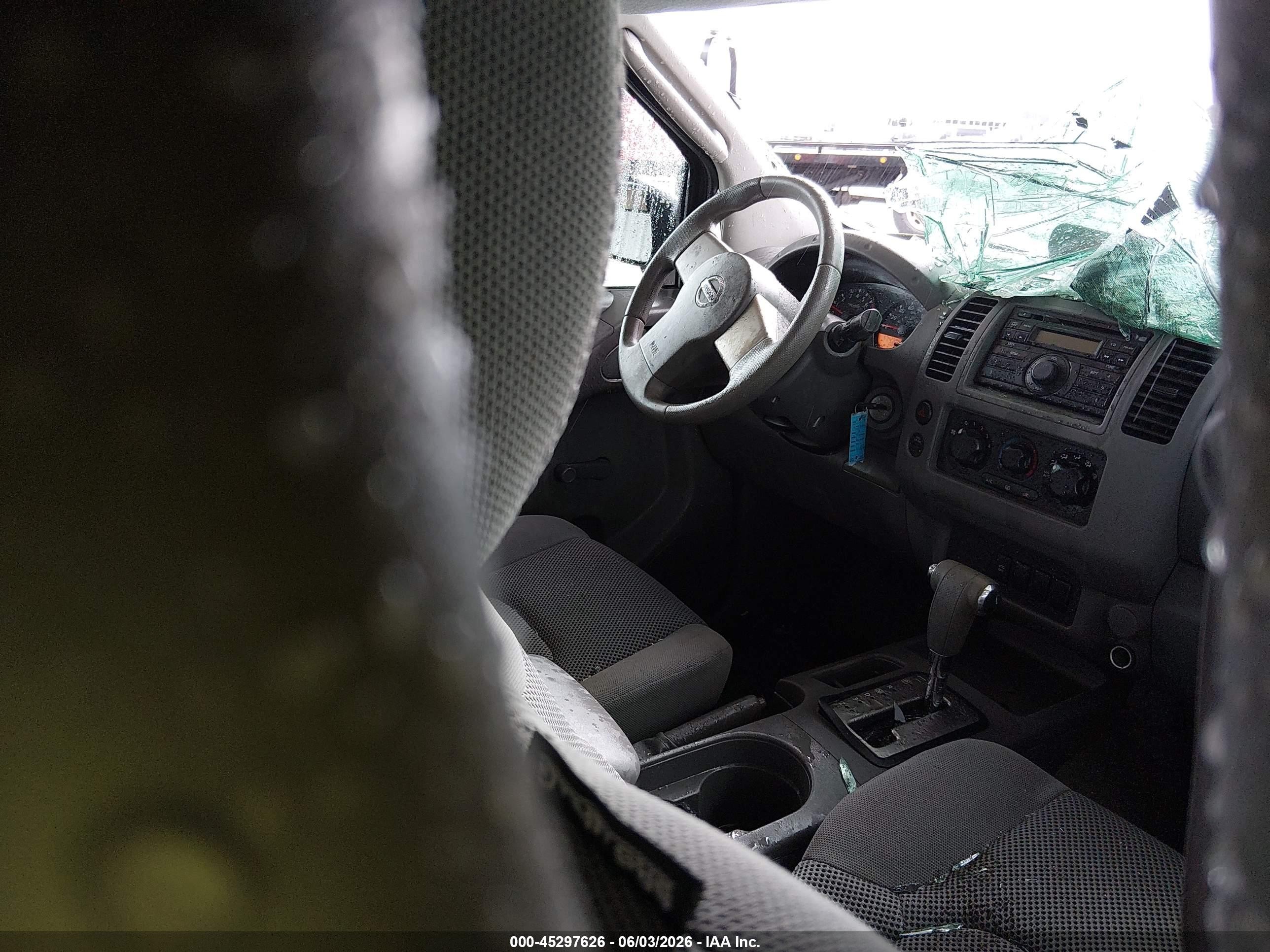 2011 Nissan Frontier S Белый vin: 1N6AD0ER4BC434226