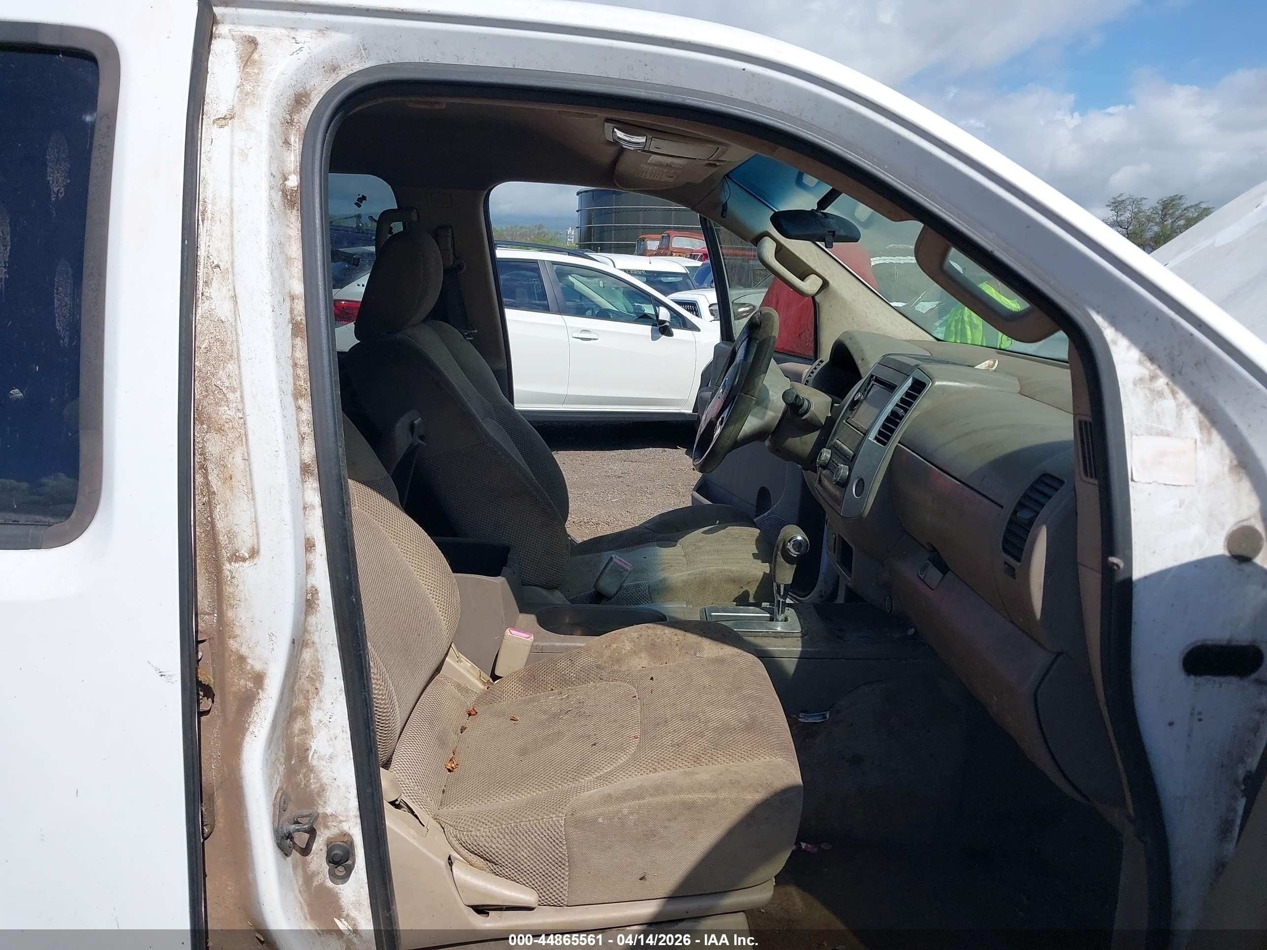 2012 Nissan Frontier Sv White vin: 1N6AD0ER4CC412700