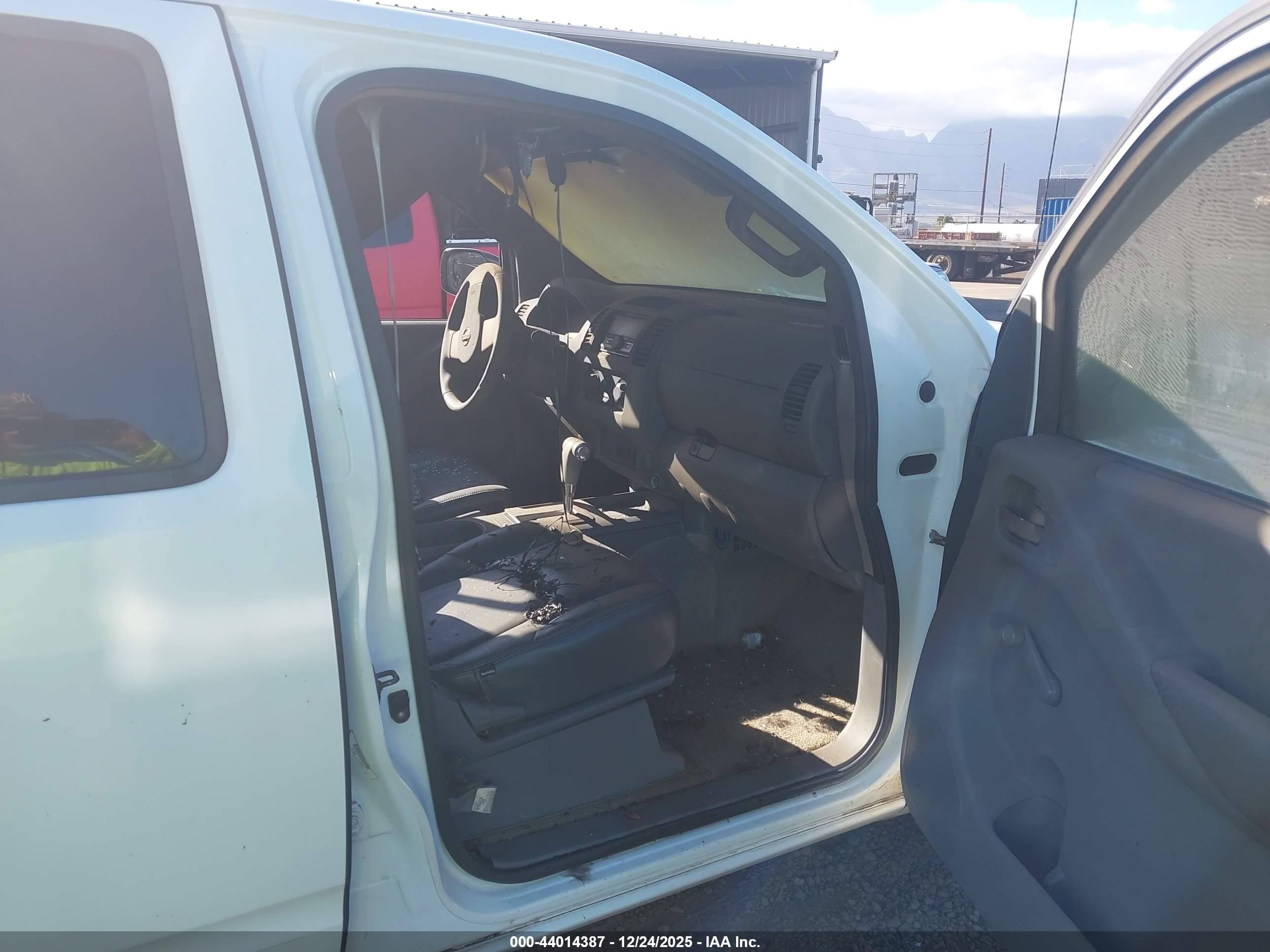 2013 Nissan Frontier S White vin: 1N6AD0ER4DN726417