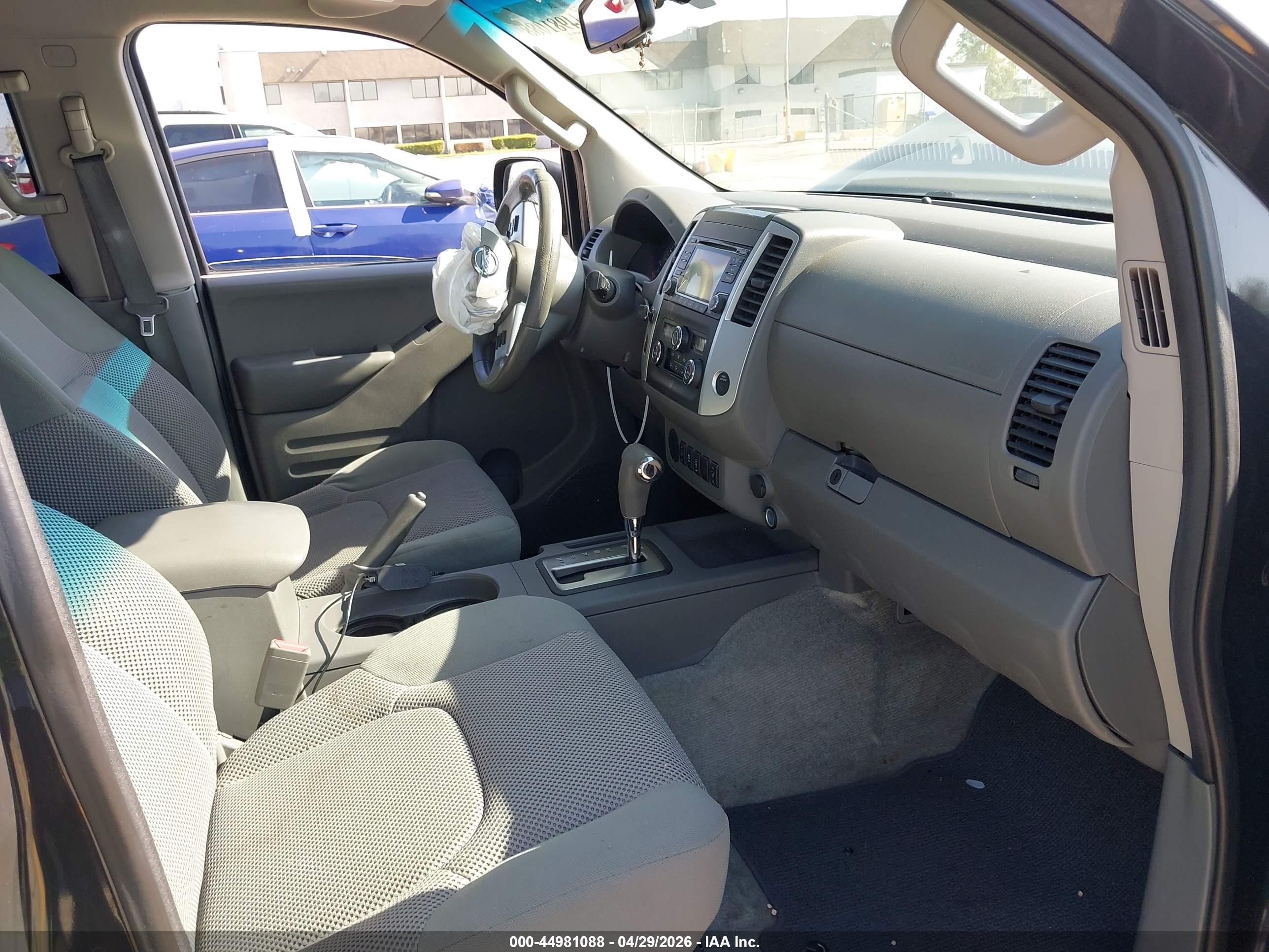 2015 Nissan Frontier Sv Gray vin: 1N6AD0ER4FN723388
