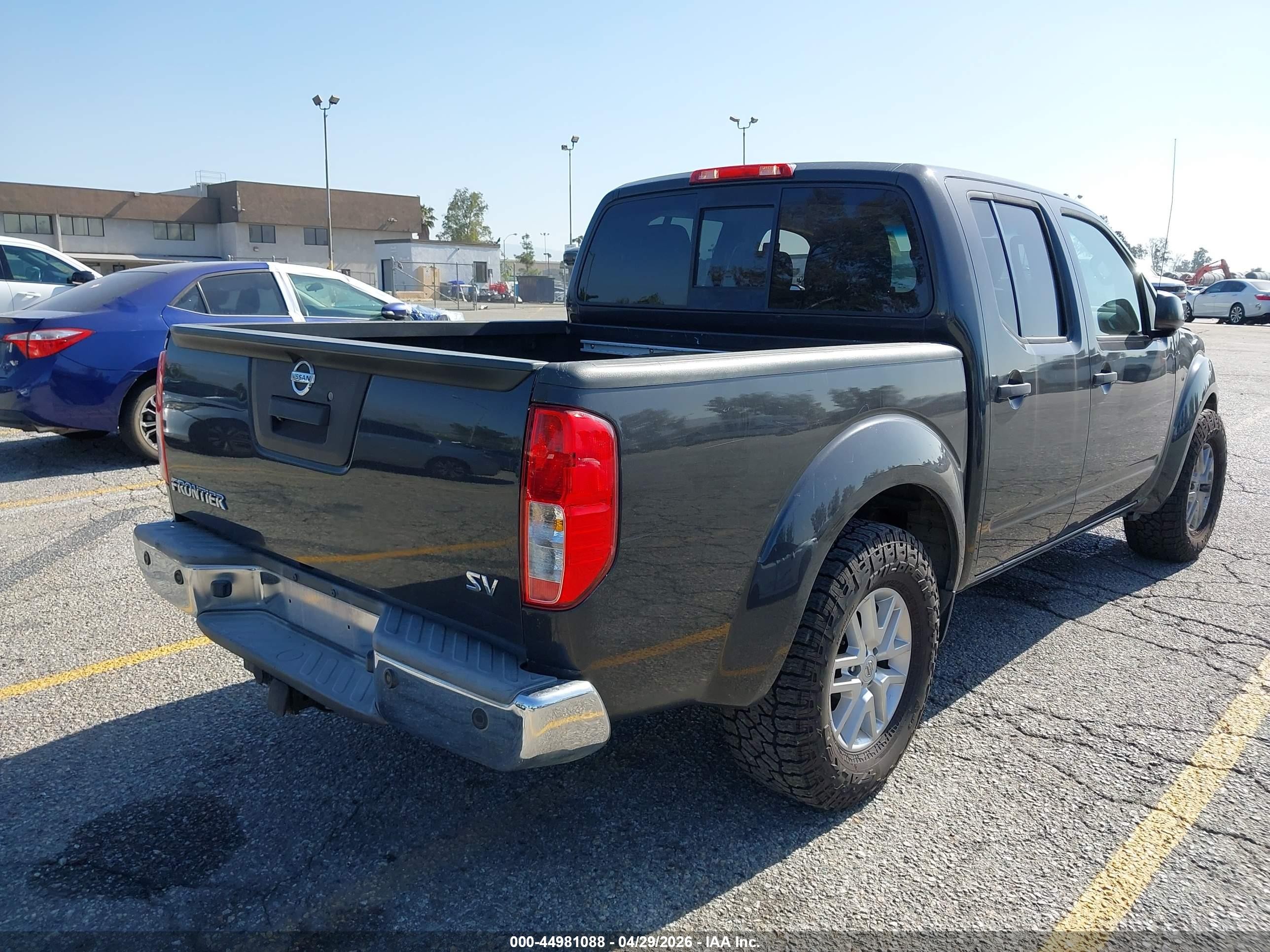2015 Nissan Frontier Sv Gray vin: 1N6AD0ER4FN723388