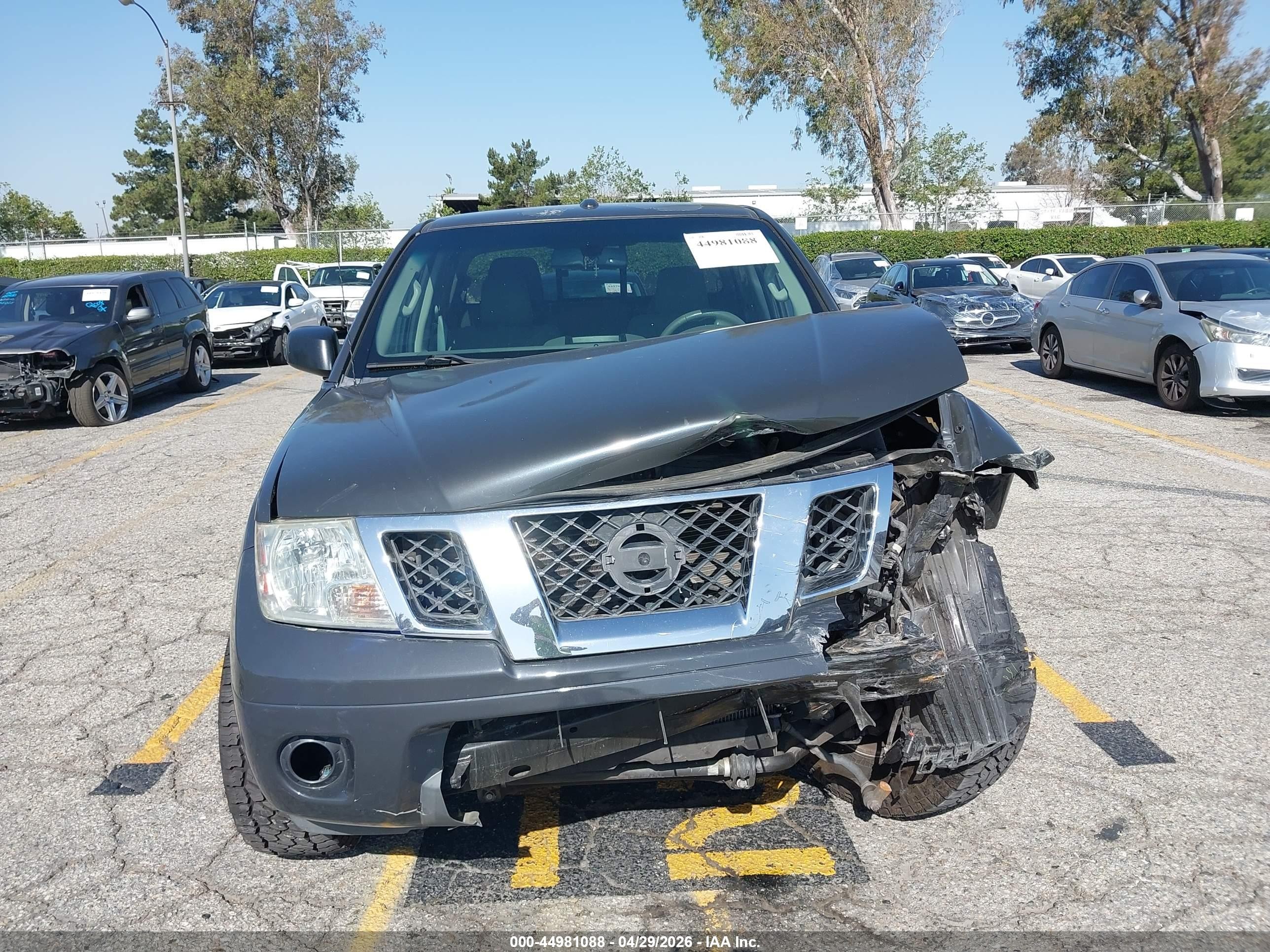 2015 Nissan Frontier Sv Gray vin: 1N6AD0ER4FN723388