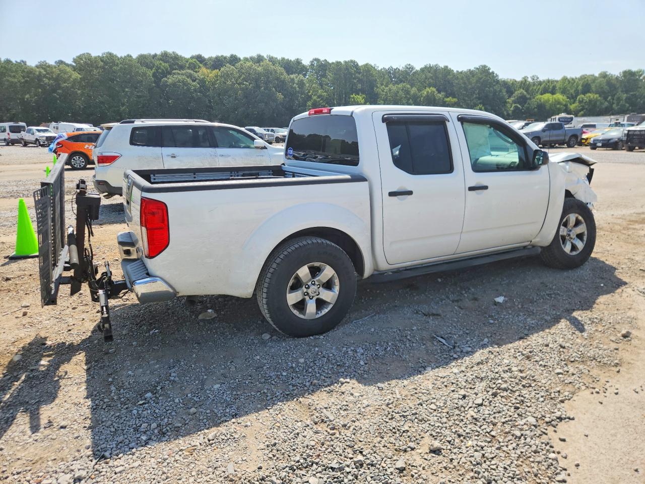 2011 Nissan Frontier S White vin: 1N6AD0ER5BC409142