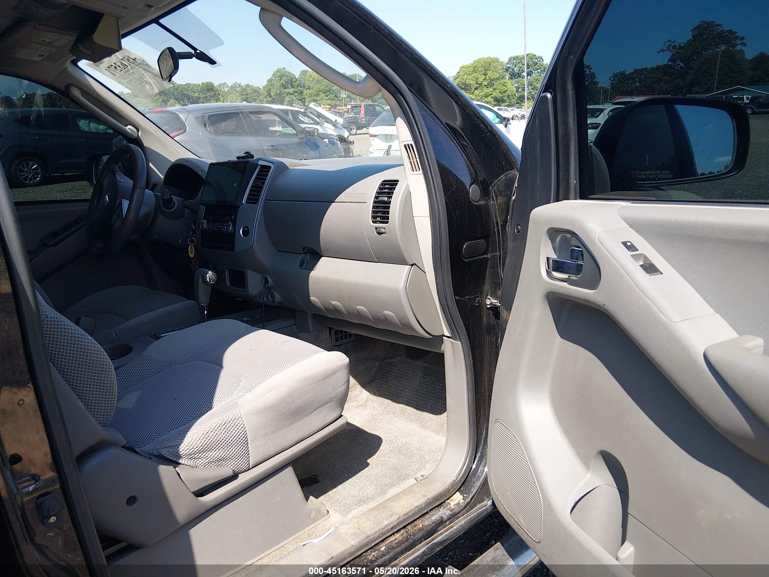 2011 Nissan Frontier Sv Черный vin: 1N6AD0ER5BC421341