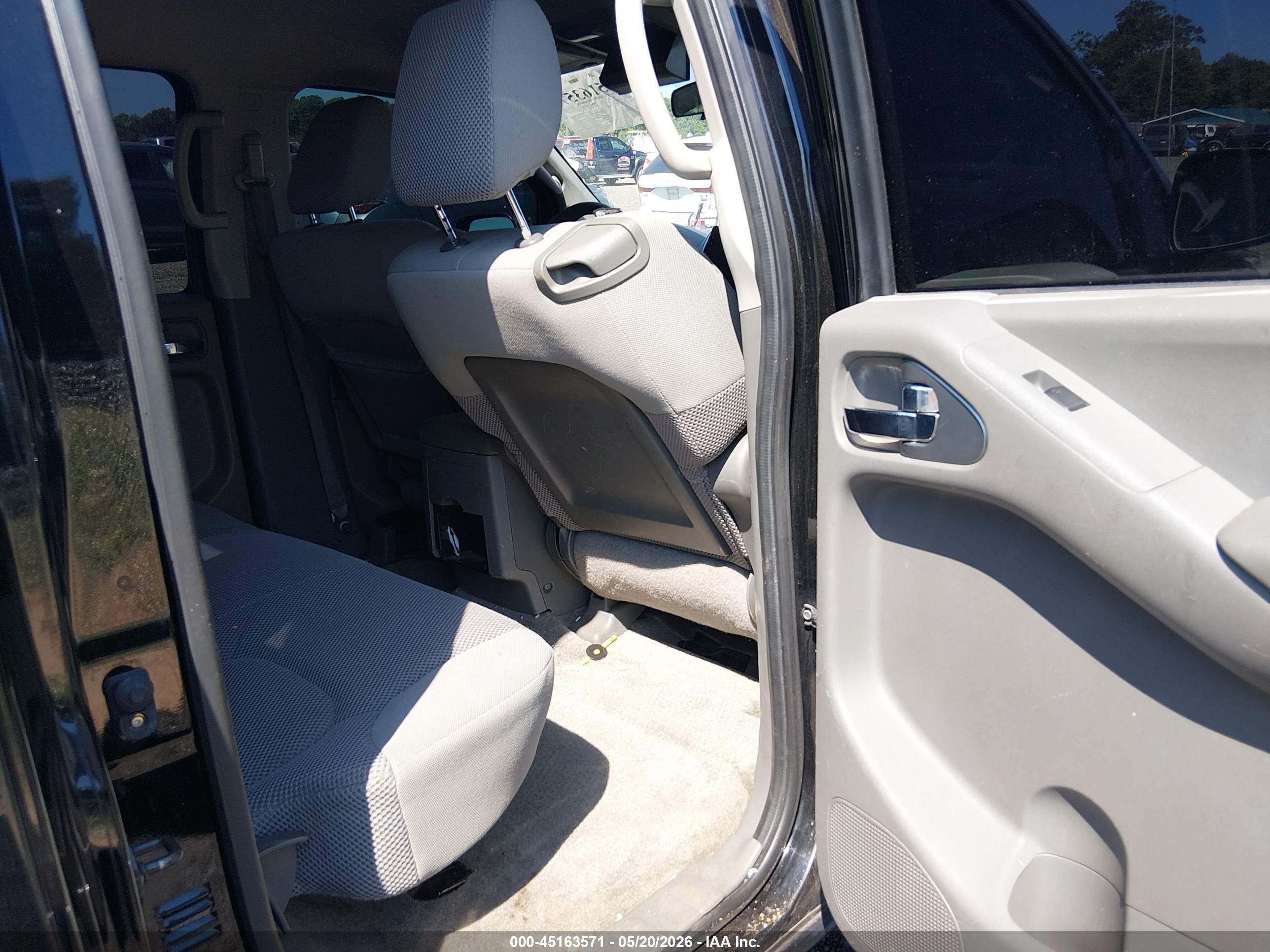 2011 Nissan Frontier Sv Черный vin: 1N6AD0ER5BC421341